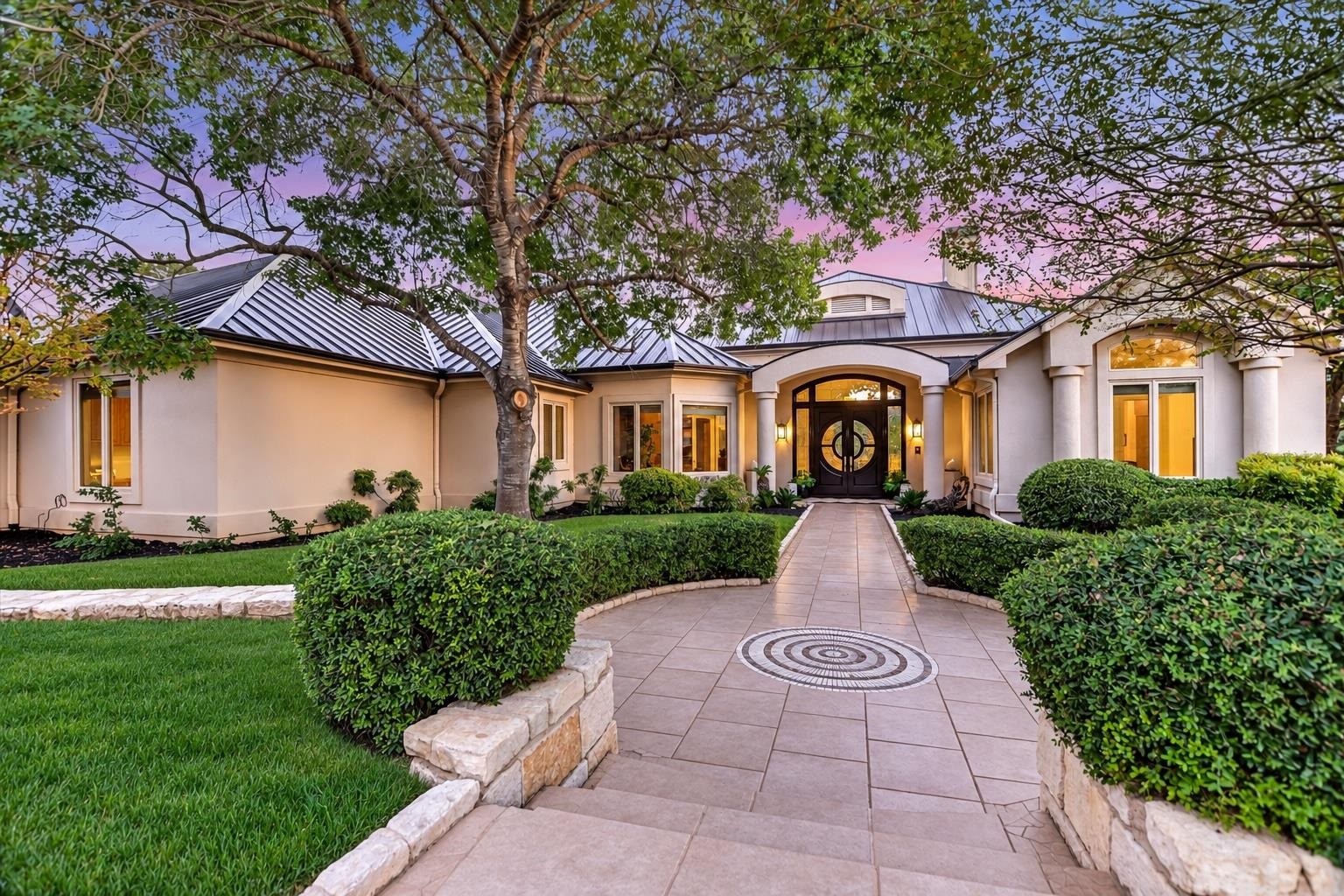 705 Skyhawk, Horseshoe Bay
