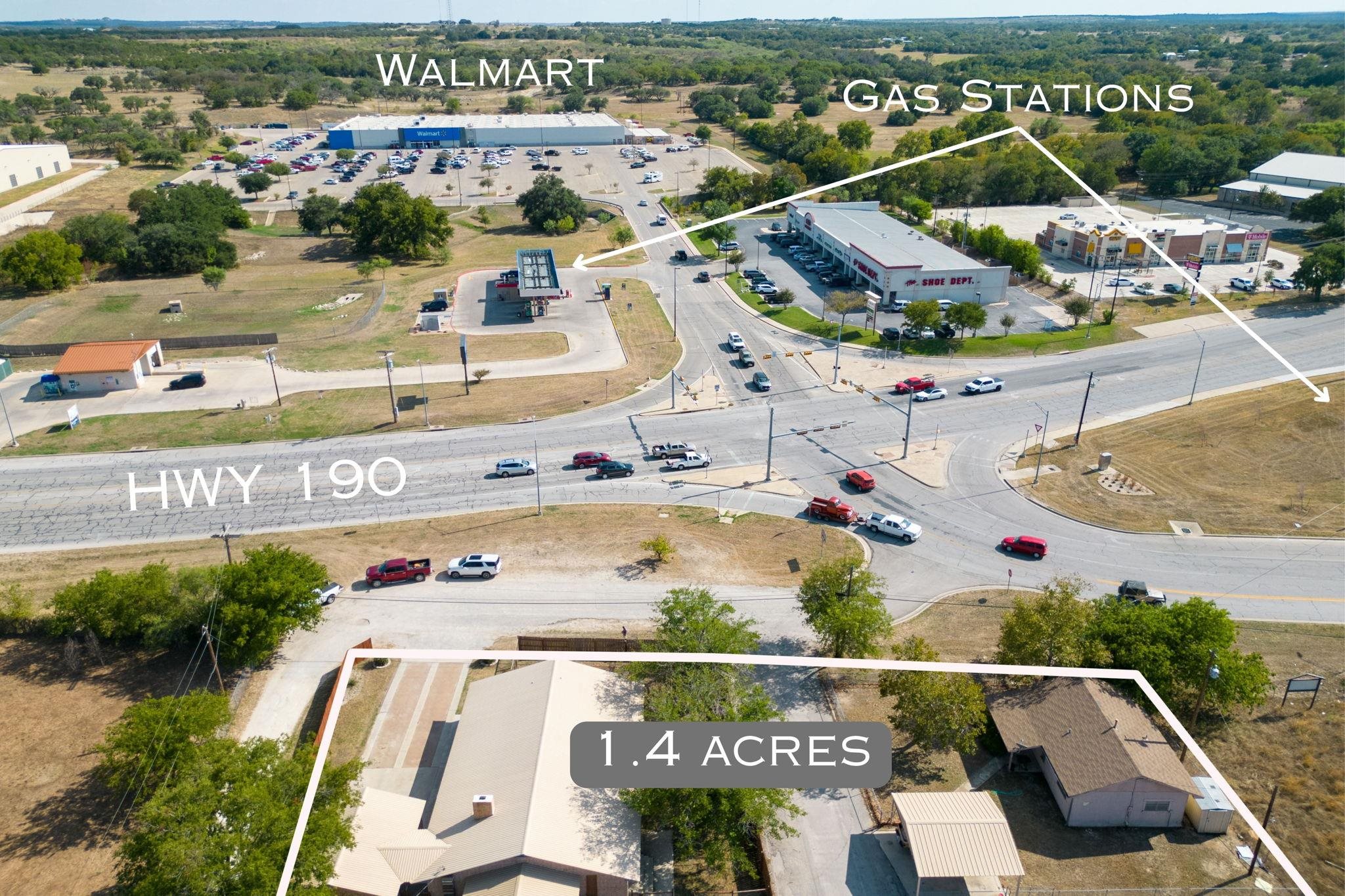 1707 E 4th Street, Lampasas