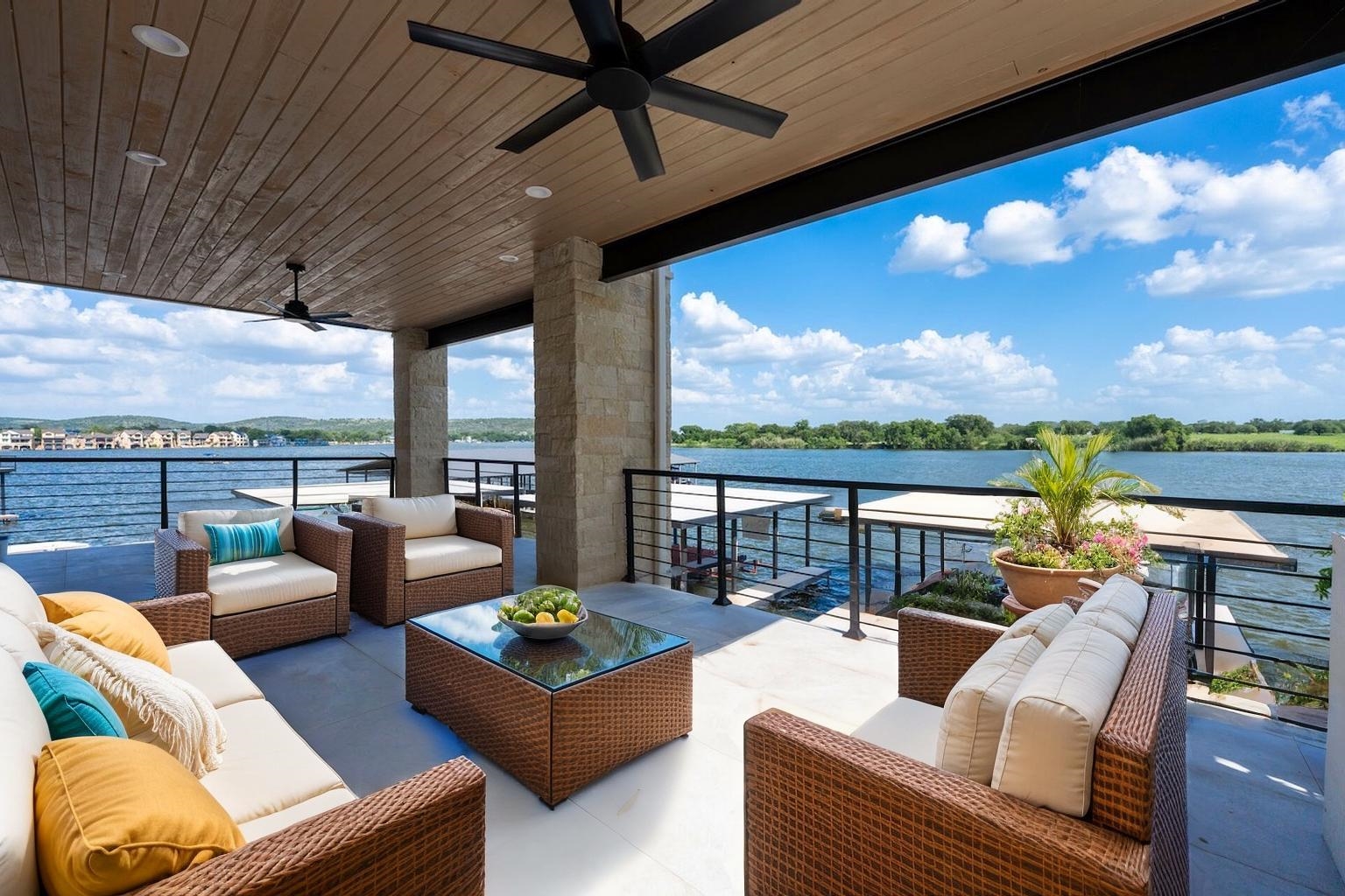 154 RIVERFRONT DRIVE, Kingsland