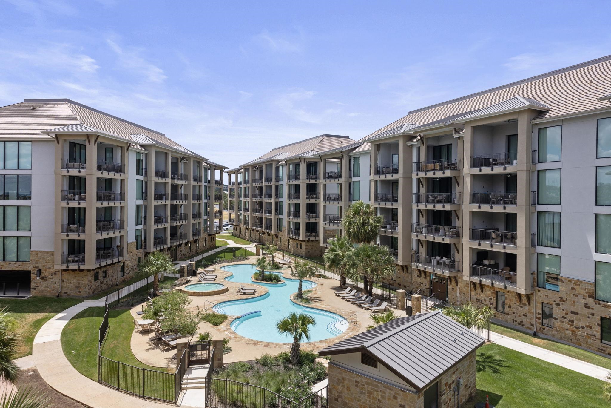 98 Island Drive #31, Horseshoe Bay