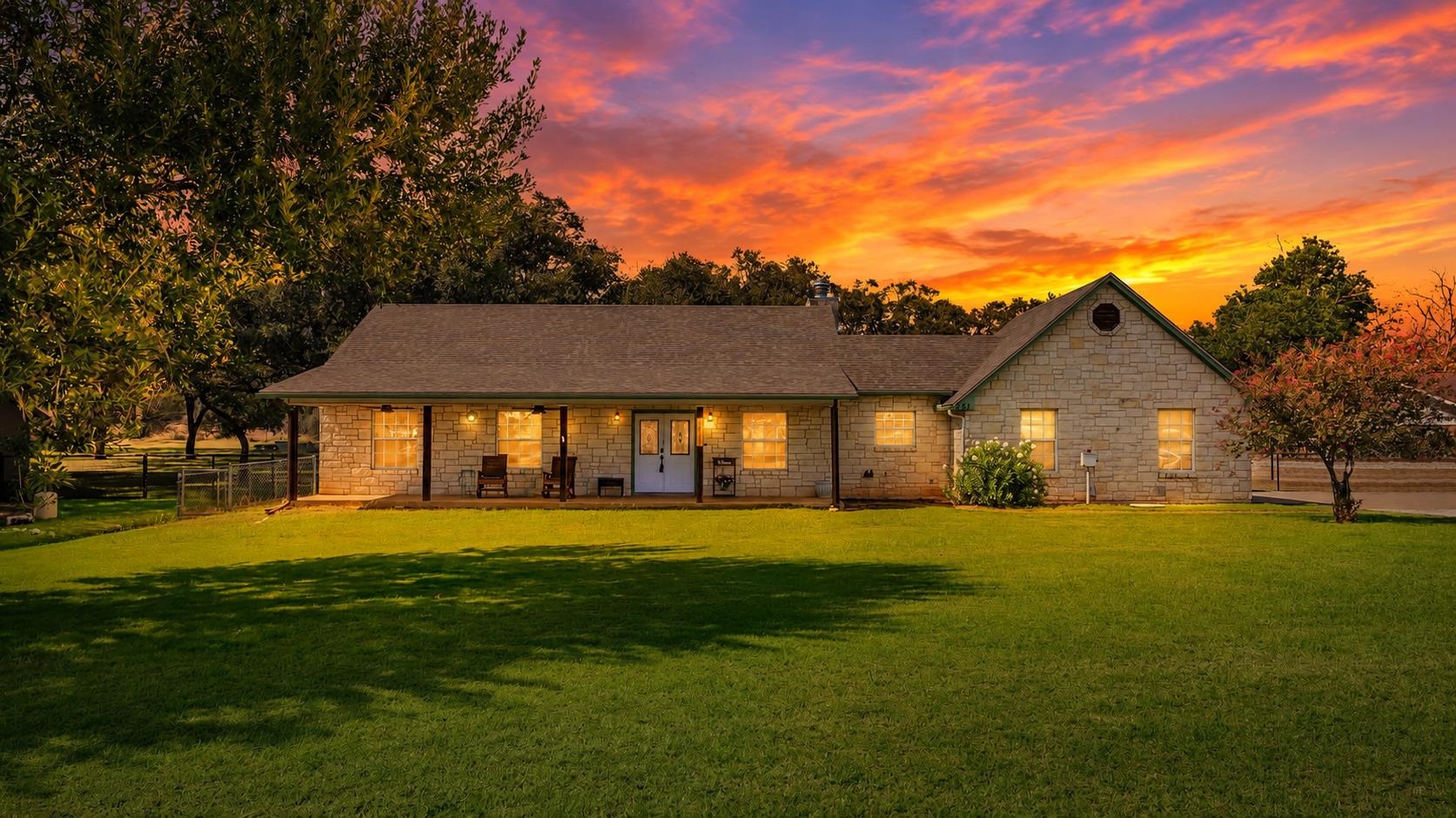 351 McCartney, Kingsland