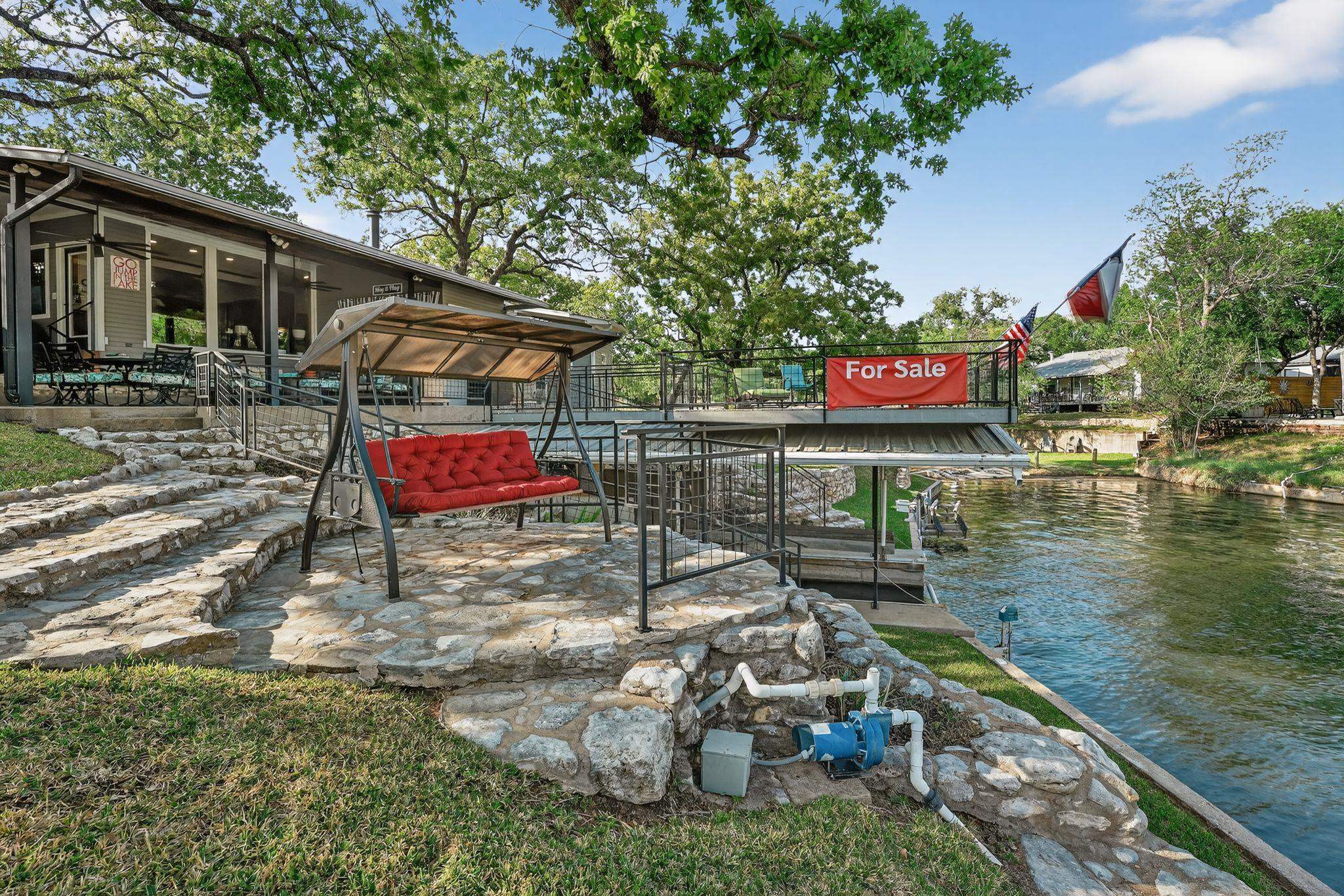 1104 Hill Circle West, Granite Shoals