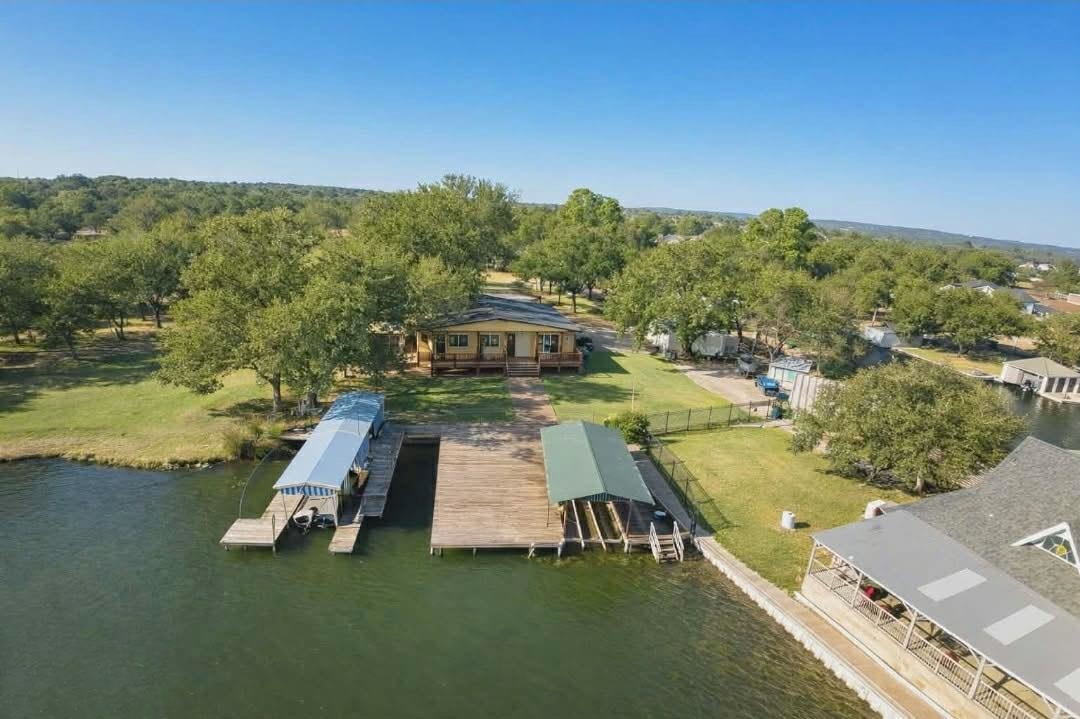 114 Shady Circle  Dr, Sunrise Beach