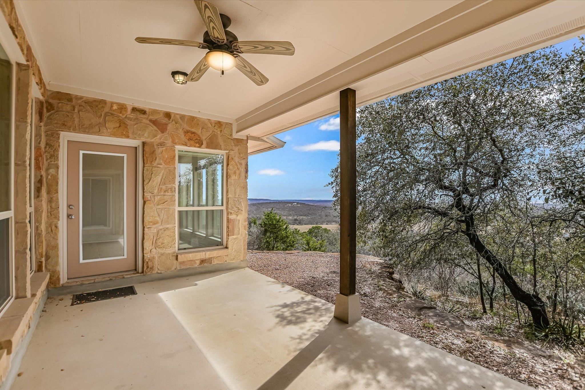 851 Stone Mountain, Marble Falls