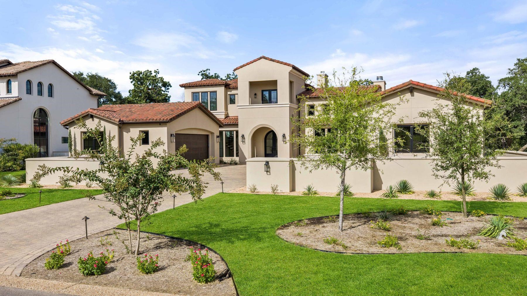 240 La Serena Loop, Horseshoe Bay
