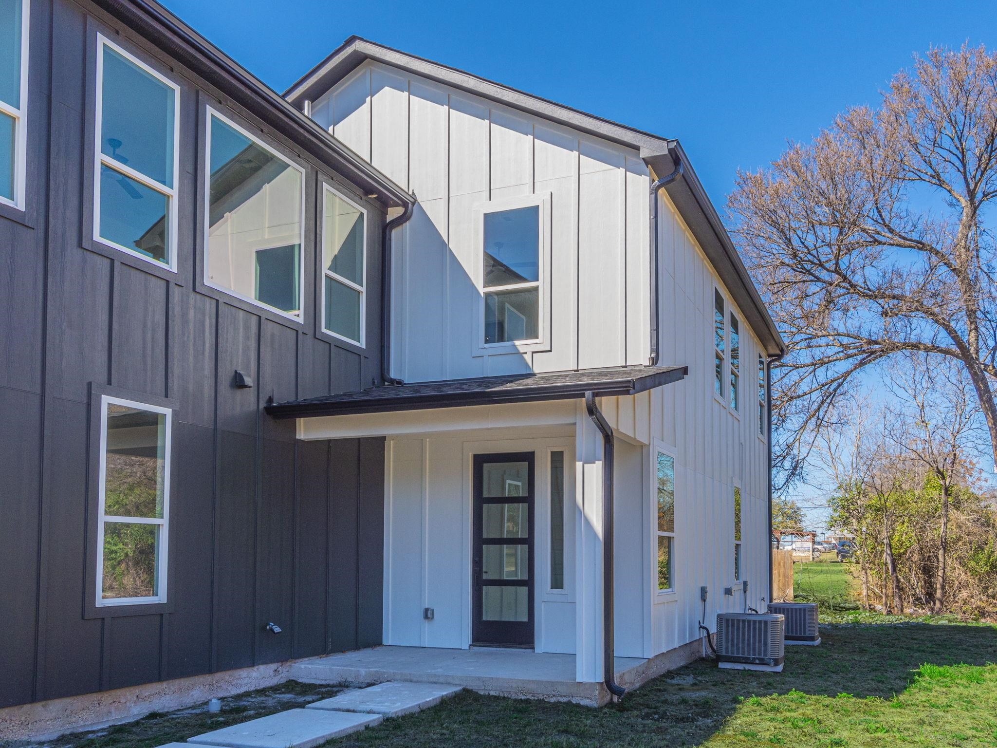 1010 Marble, Burnet