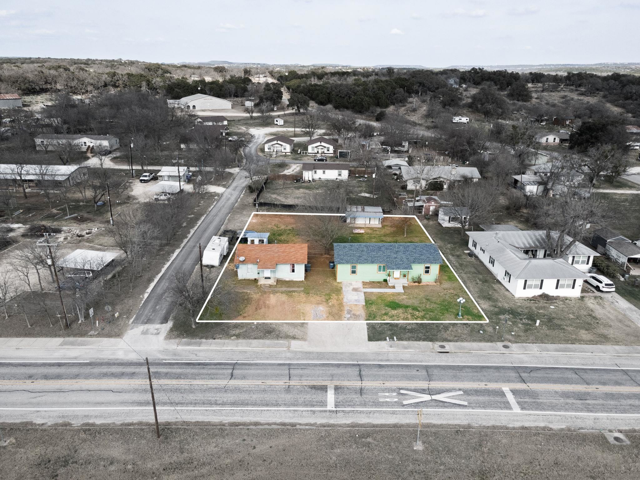6129 & 6113 FM 2313, Kempner