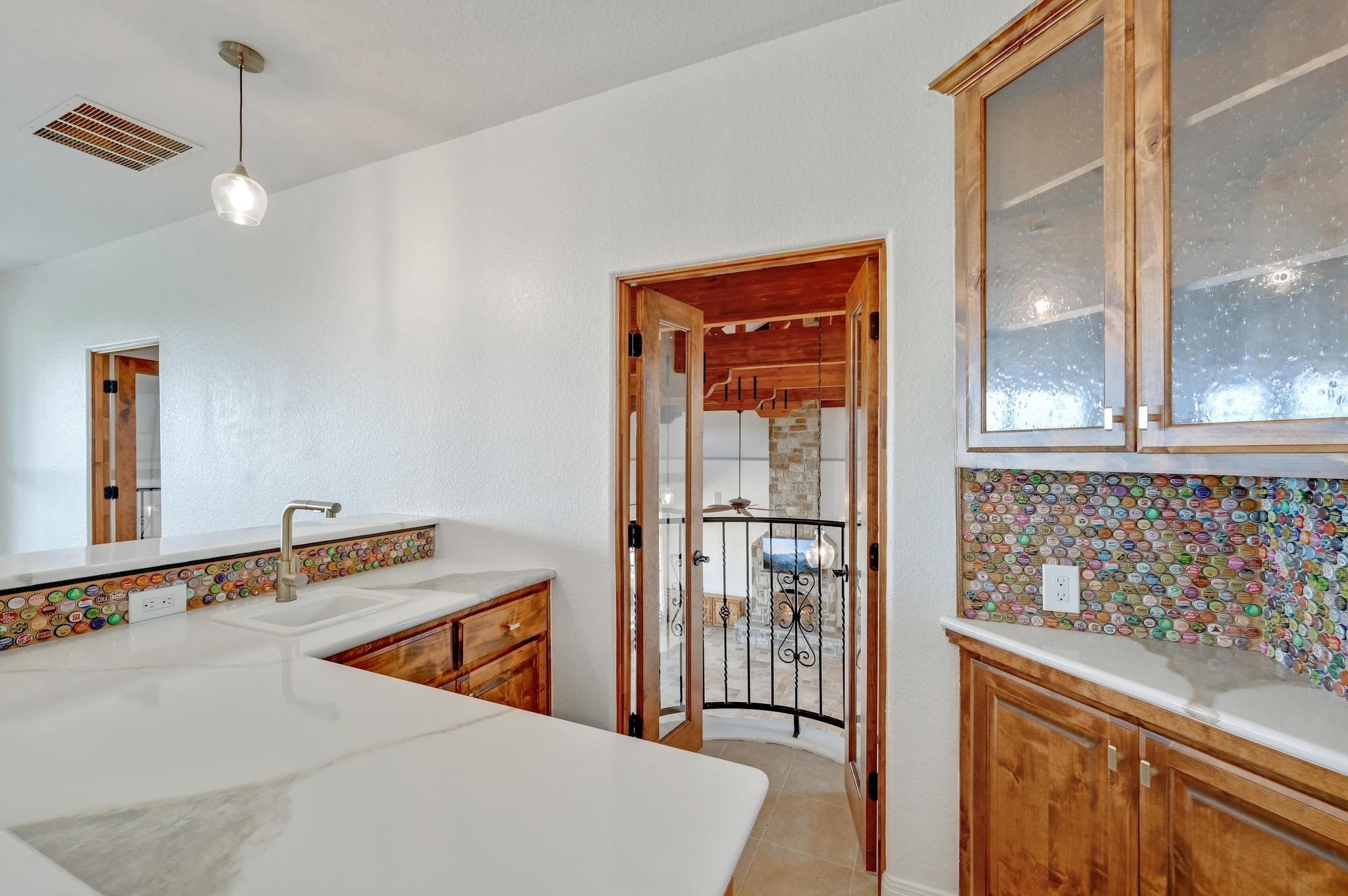 Wet Bar to hold your favorite snacks and drinks while entertaining