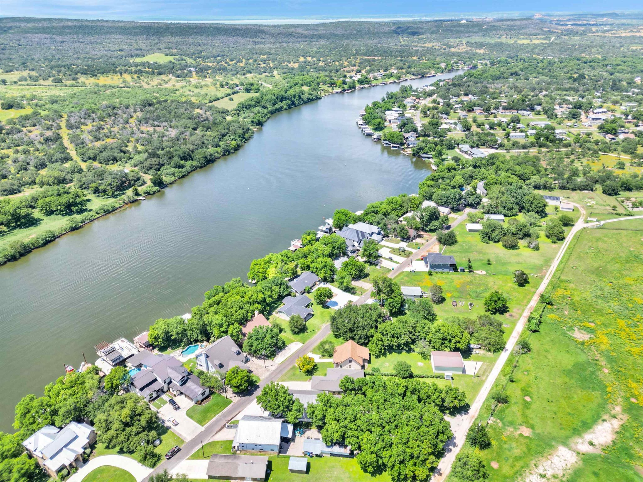 418 County Road 119A, Kingsland