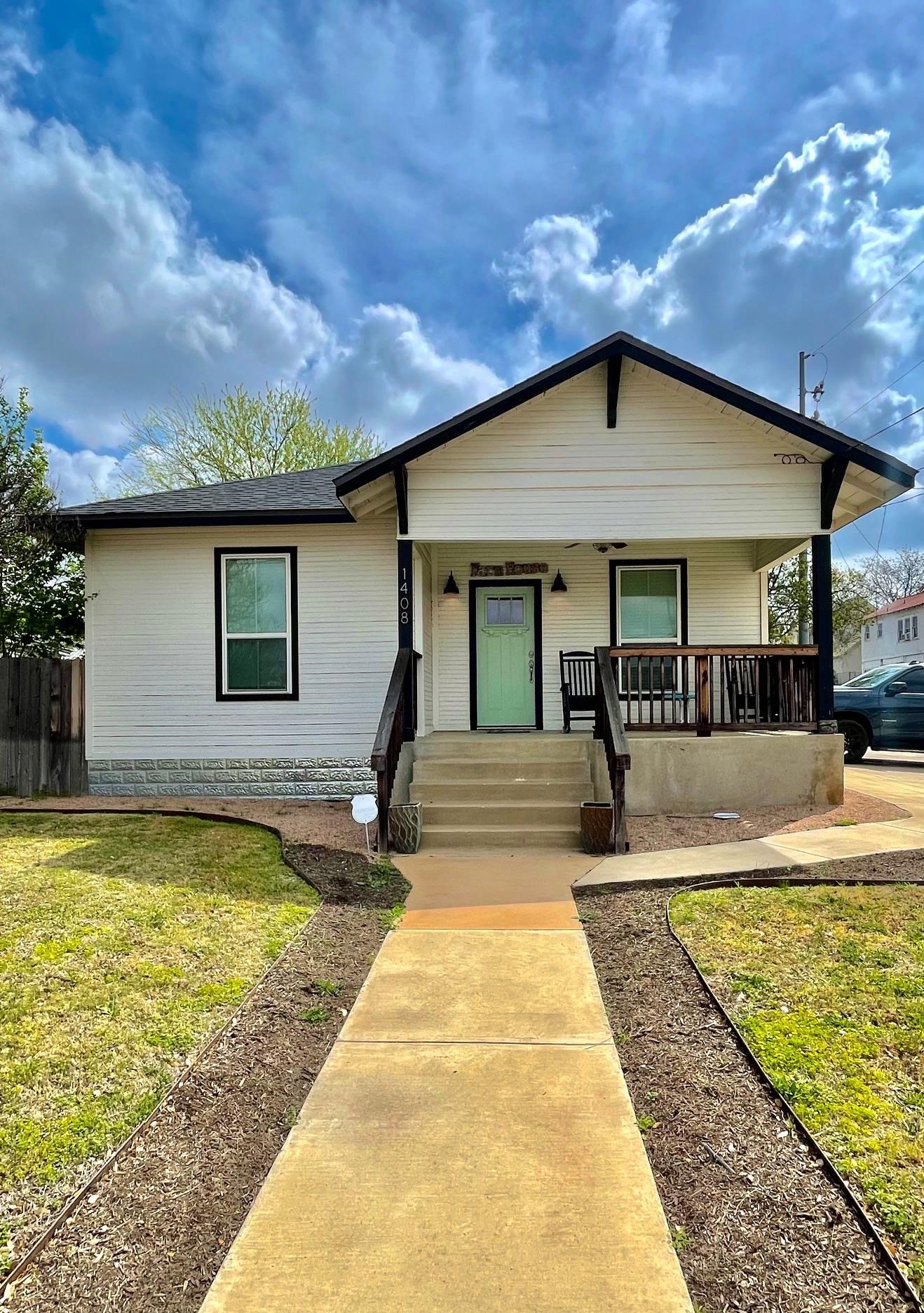 1408 Ford, Llano