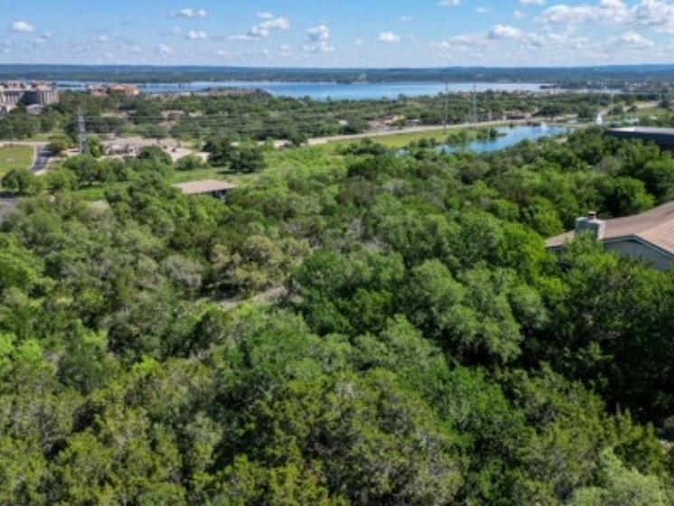 4052 Dogie, Horseshoe Bay