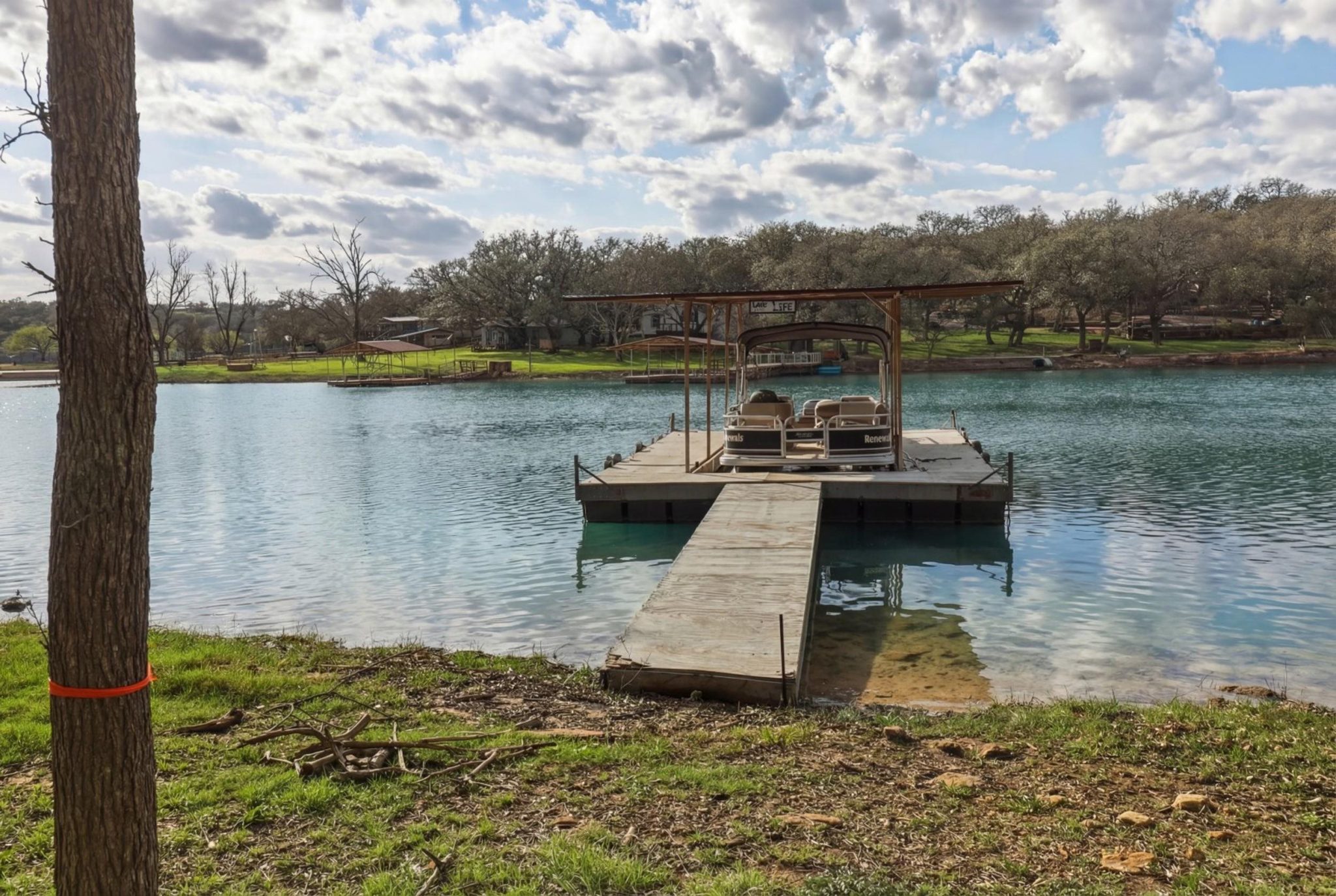 TBD Sycamore, Burnet