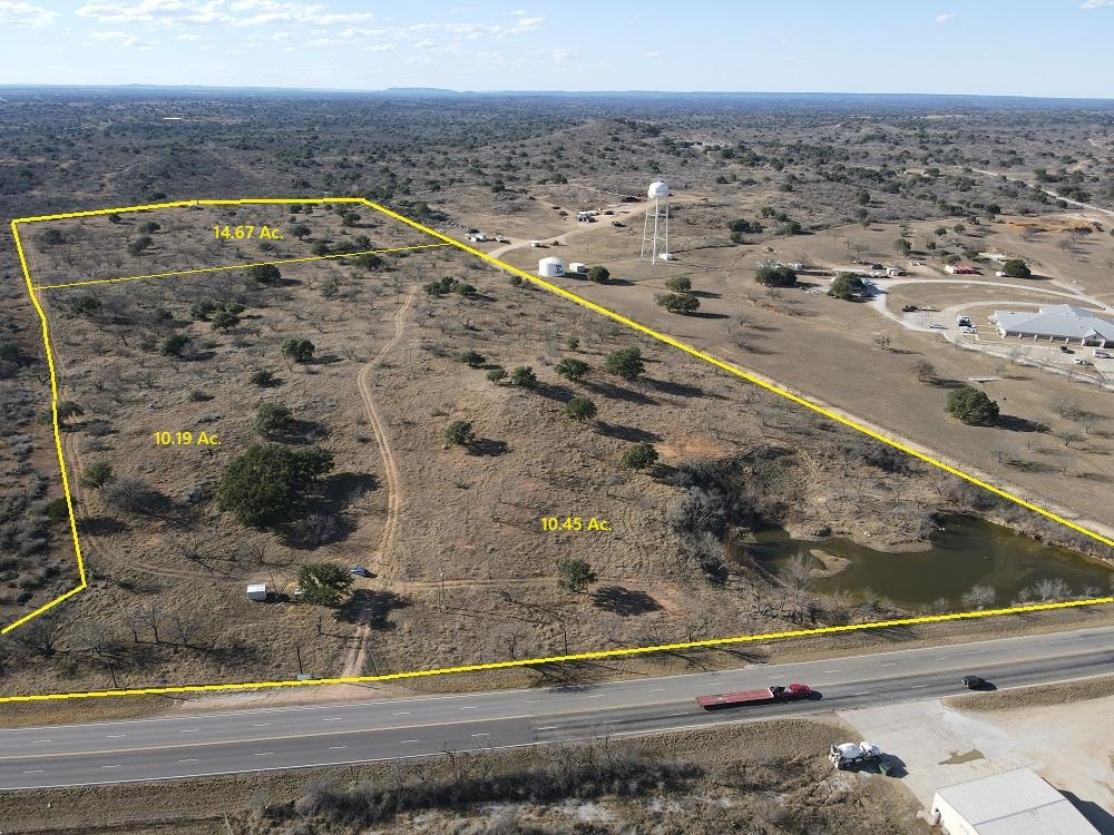 1919 A Hwy 16, Llano