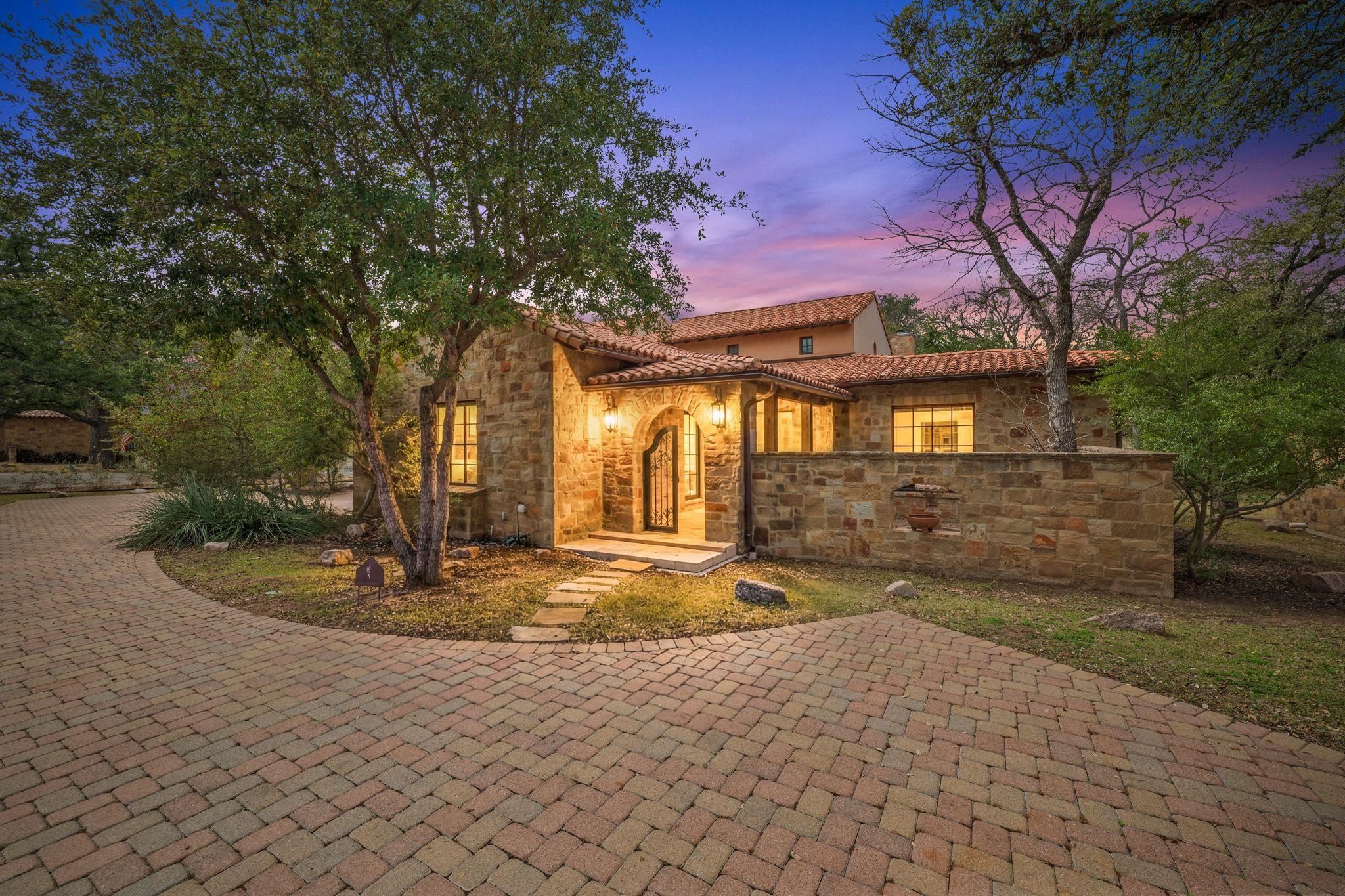 145 La Serena, Horseshoe Bay