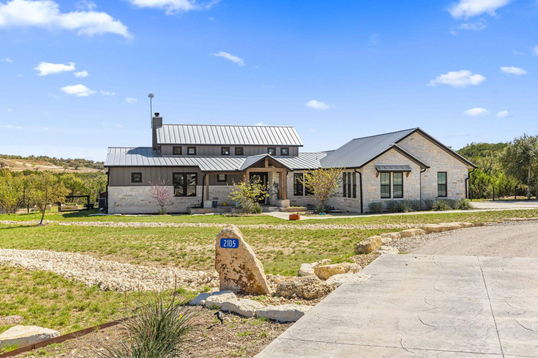2105 Legacy Hills, Johnson City