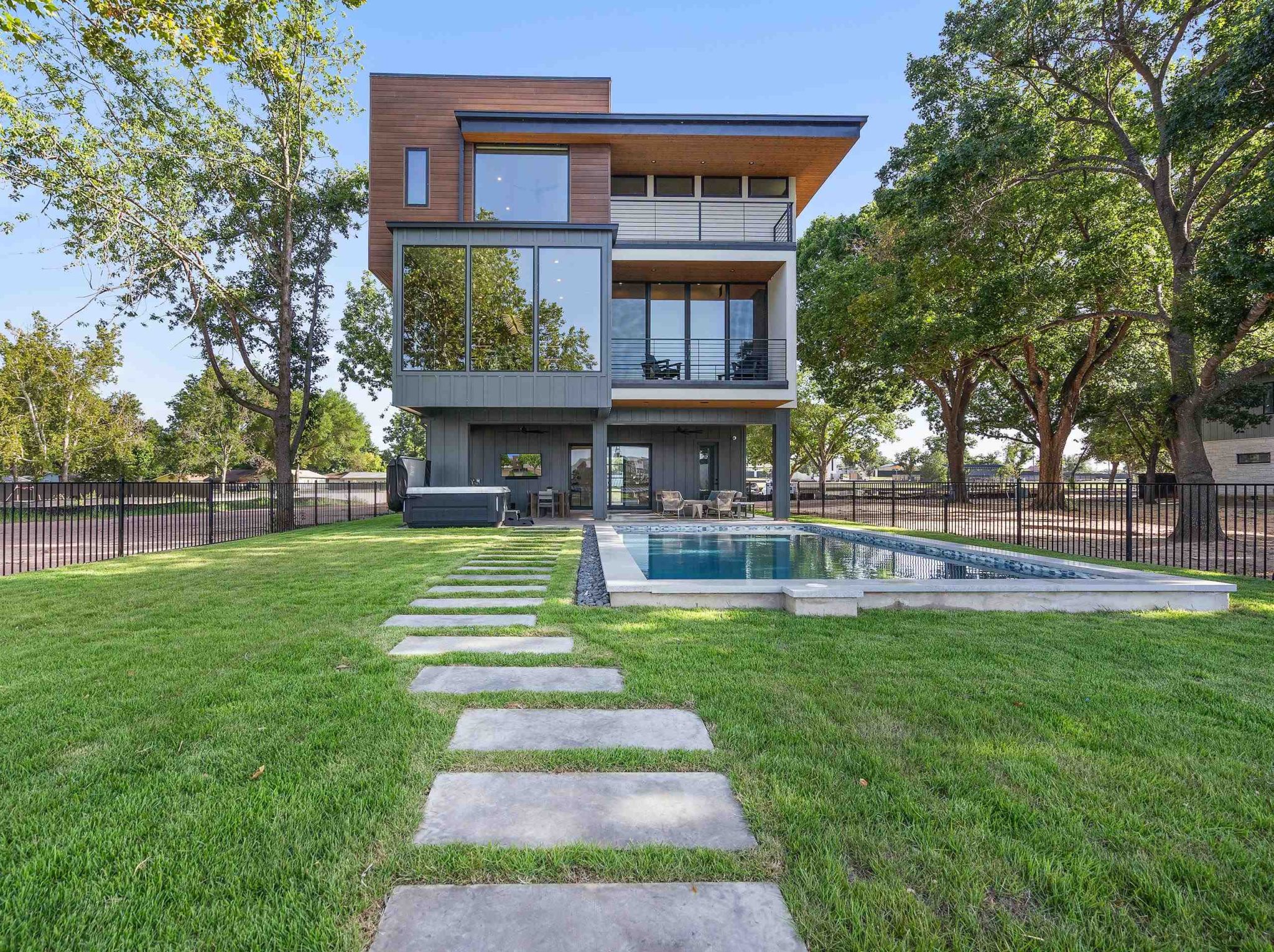 Private gates of the prestigious Drace waterfront community.