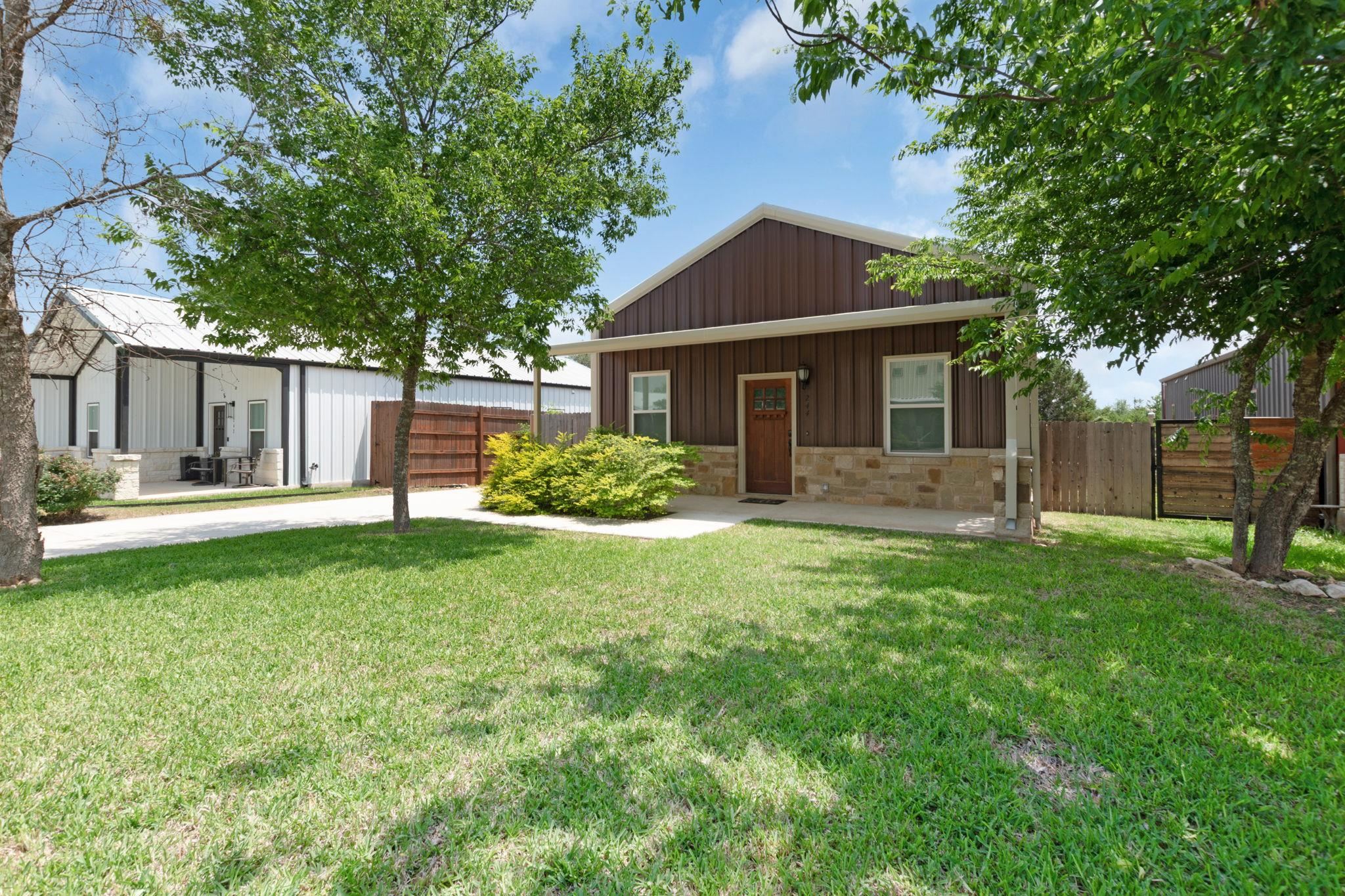 244 Western, Bertram