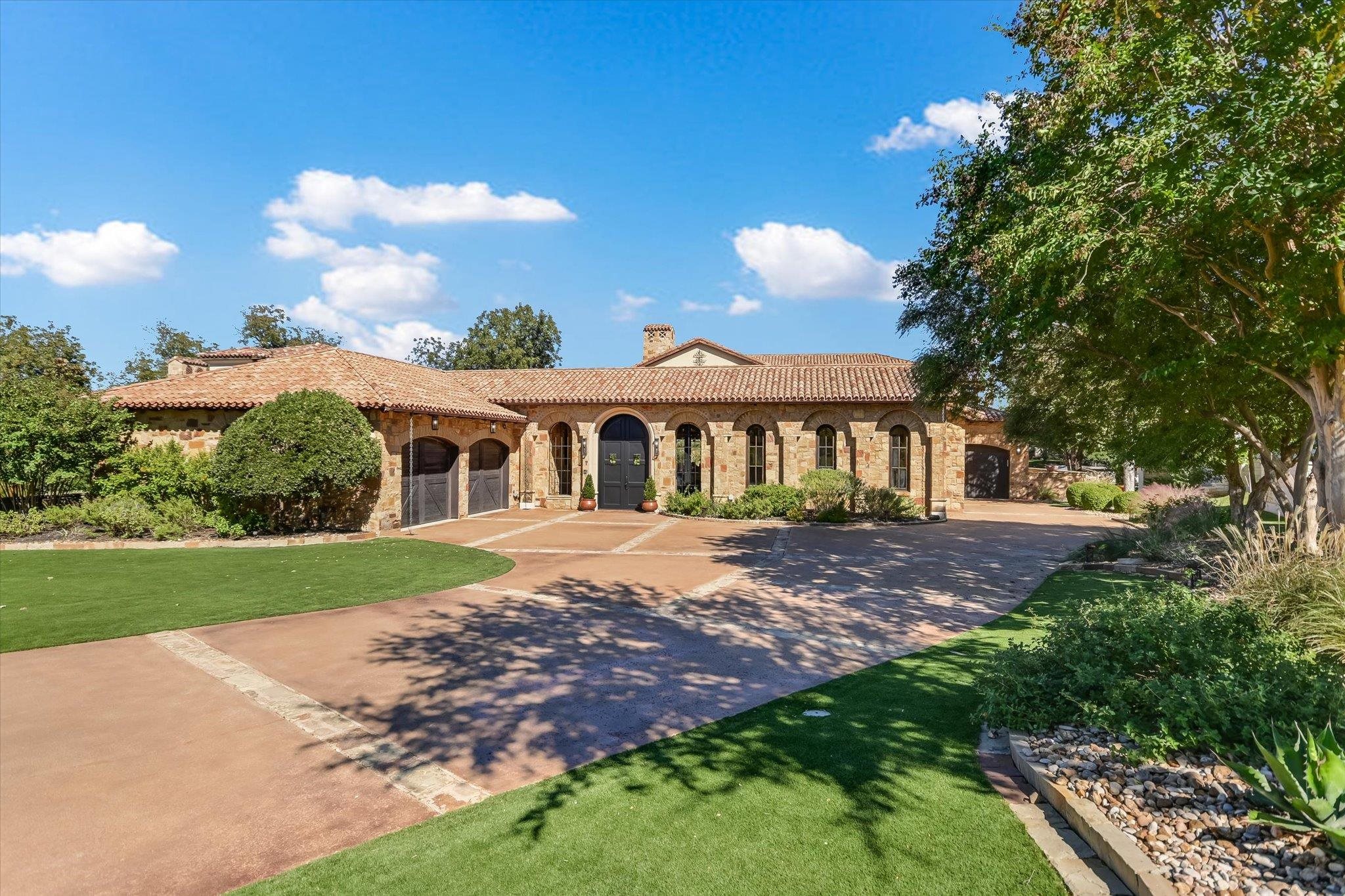 252 La Serena Loop, Horseshoe Bay