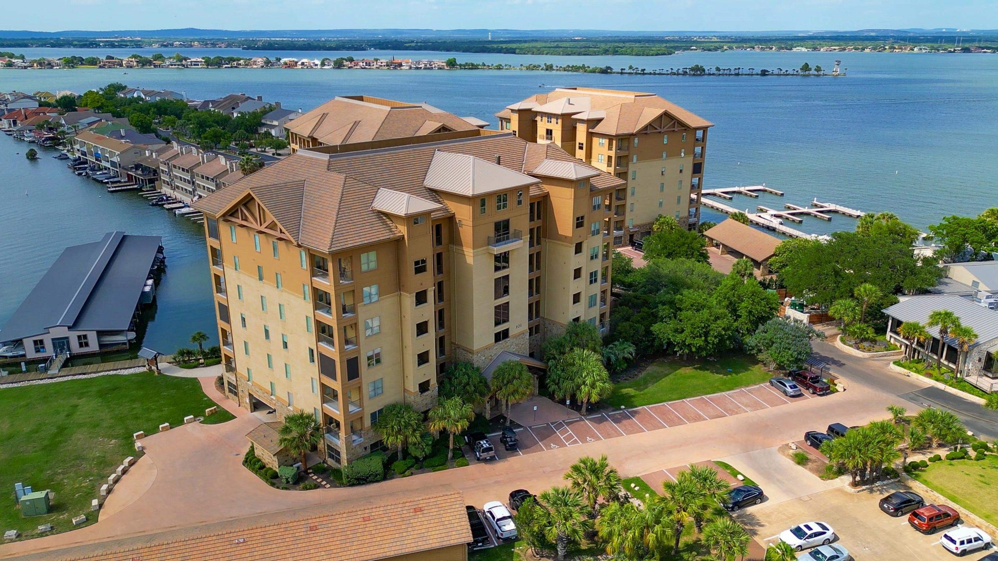 101 West Bank #25, Horseshoe Bay