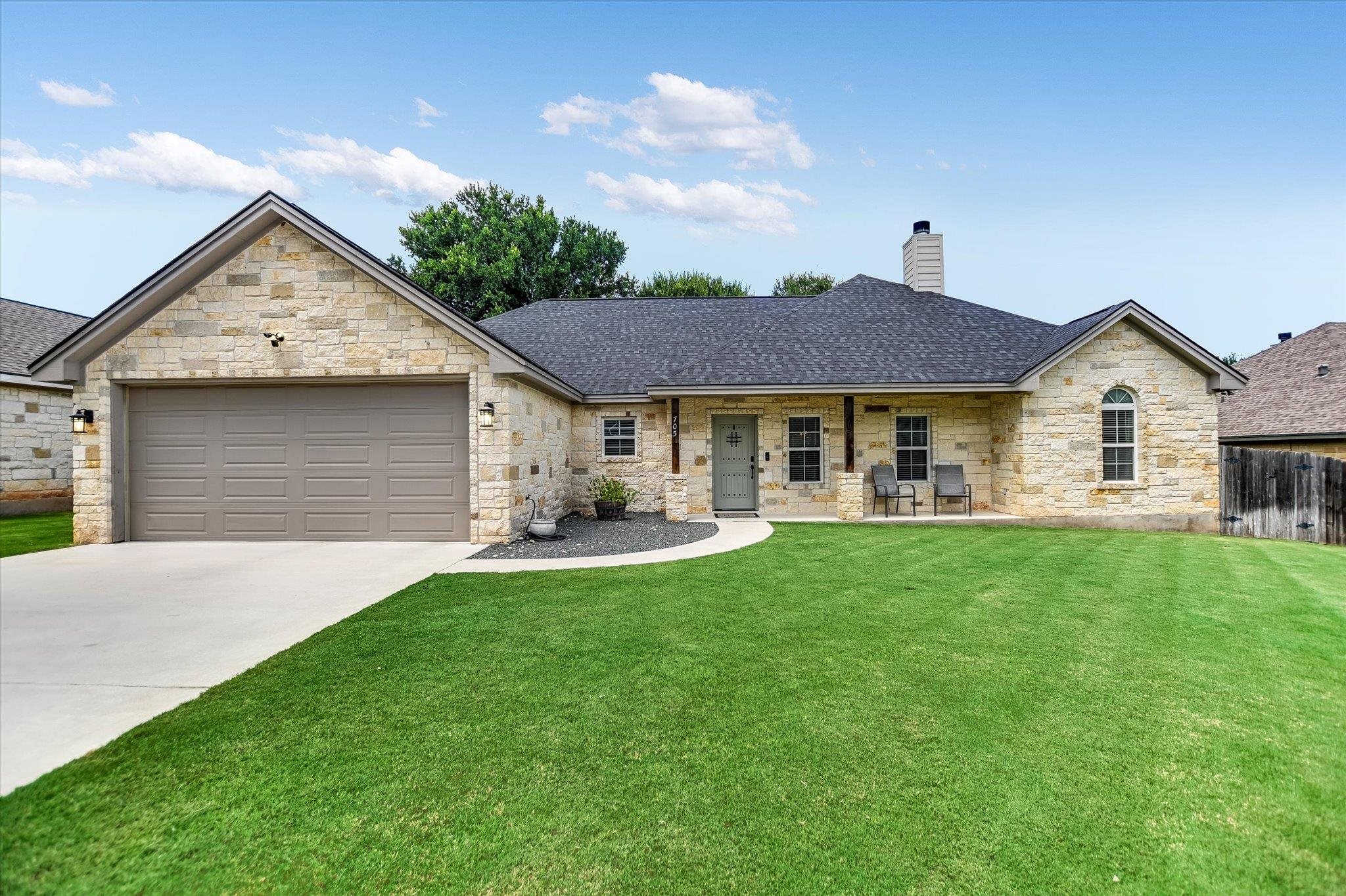 705 Woodland Park, Marble Falls
