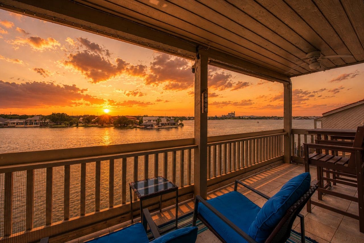1100 The Cape, Horseshoe Bay