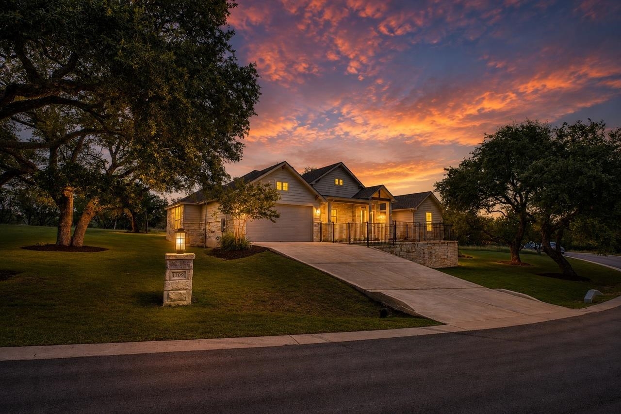 1209 Ponderosa Bend, Horseshoe Bay