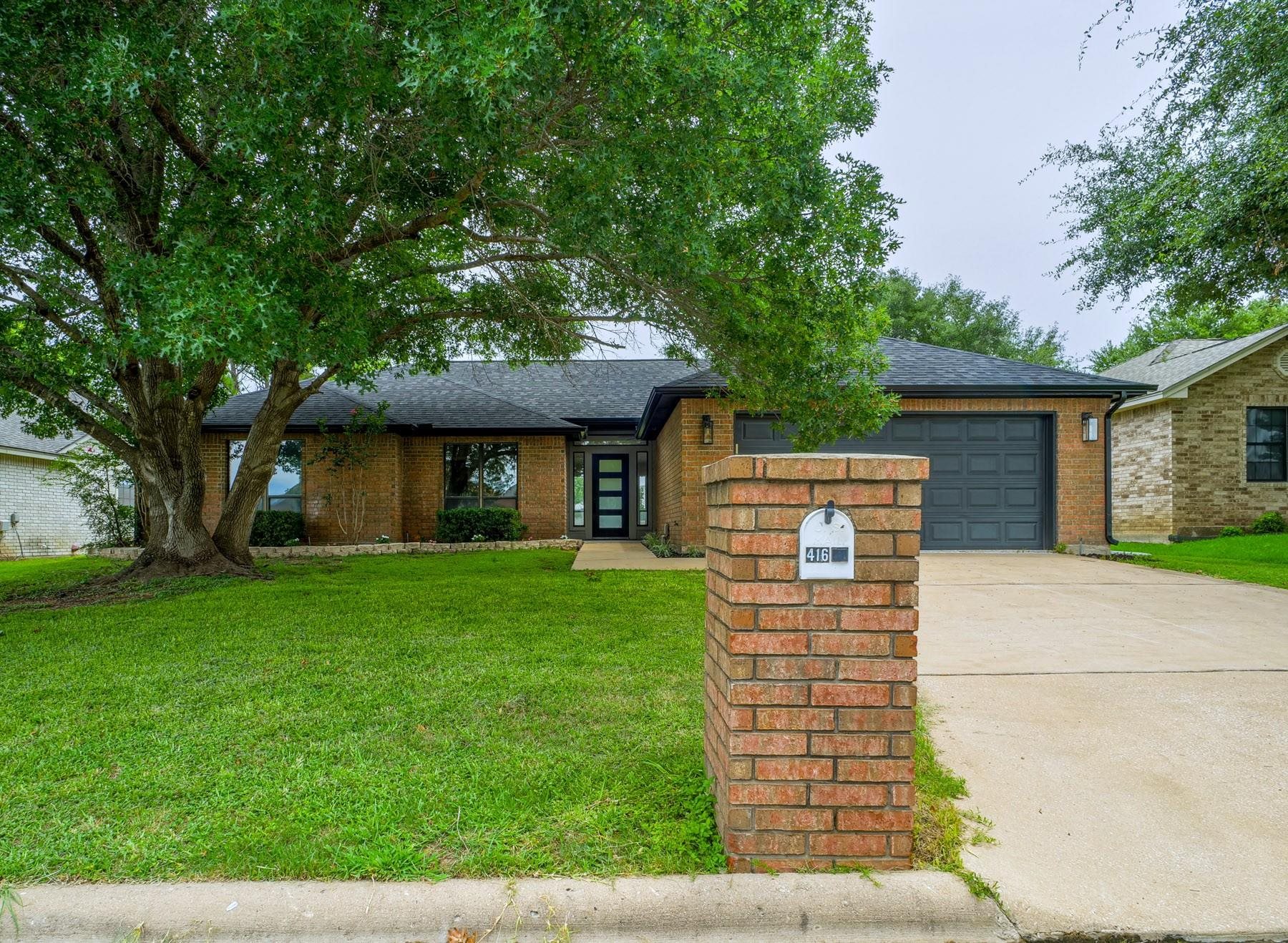 416 Spyglass, Meadowlakes