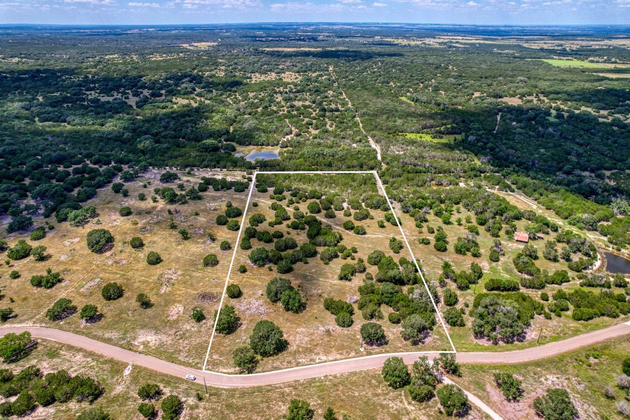 Lot 24 Rifle Ridge, Burnet