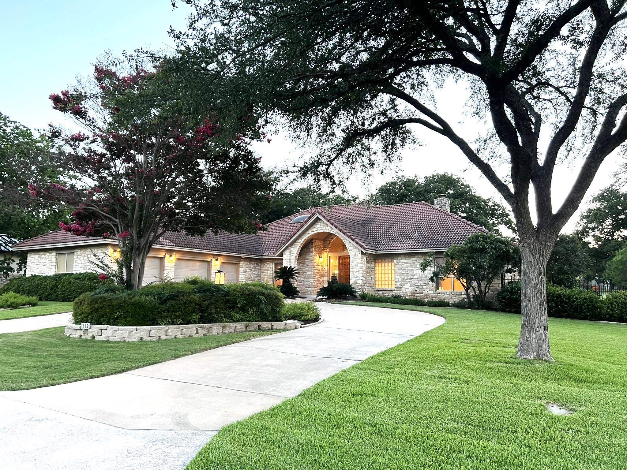 312 Big Spur, Horseshoe Bay