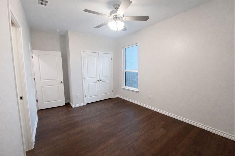JACK AND JILL BEDROOM 2