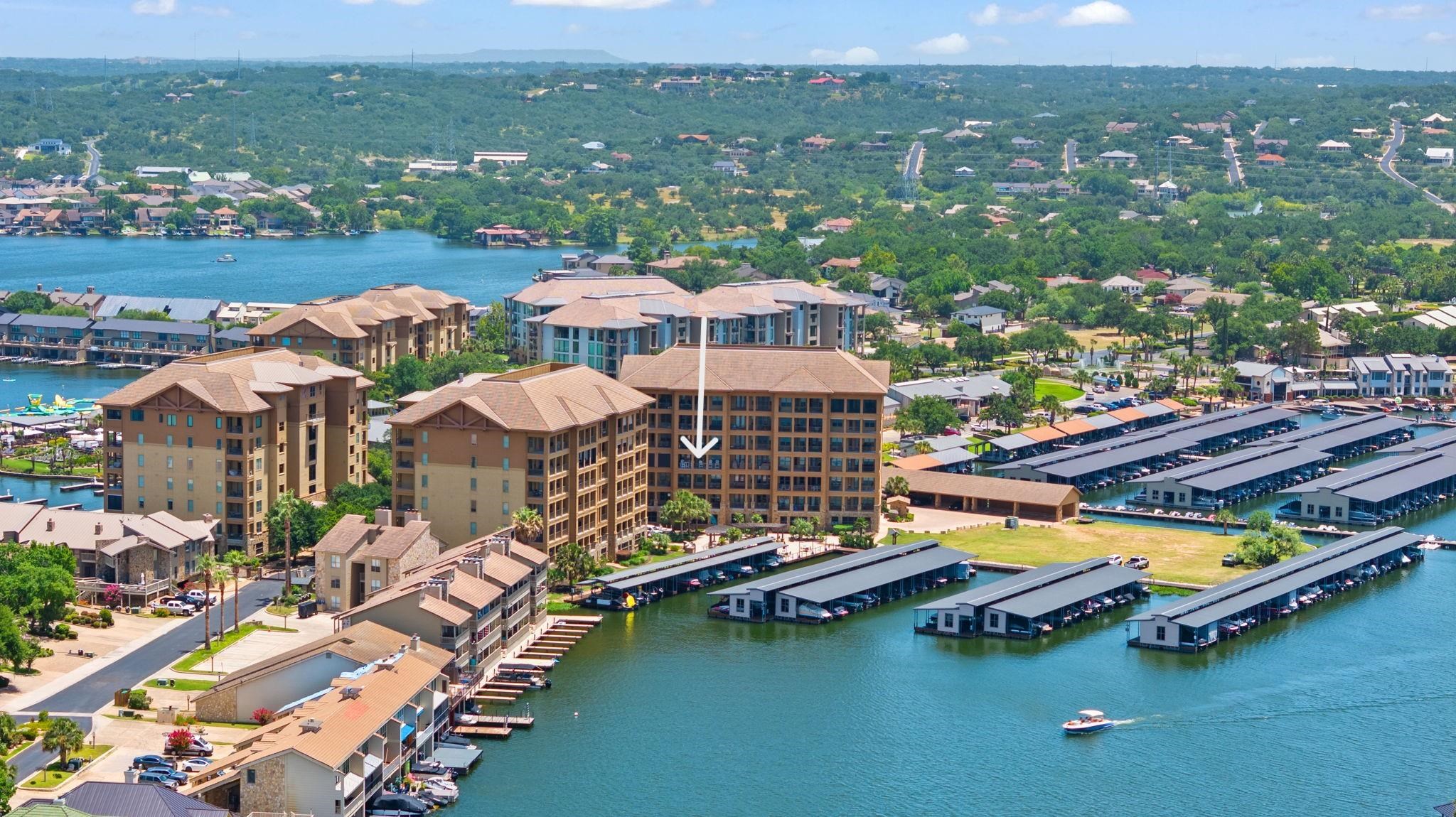 101 Bank, Horseshoe Bay