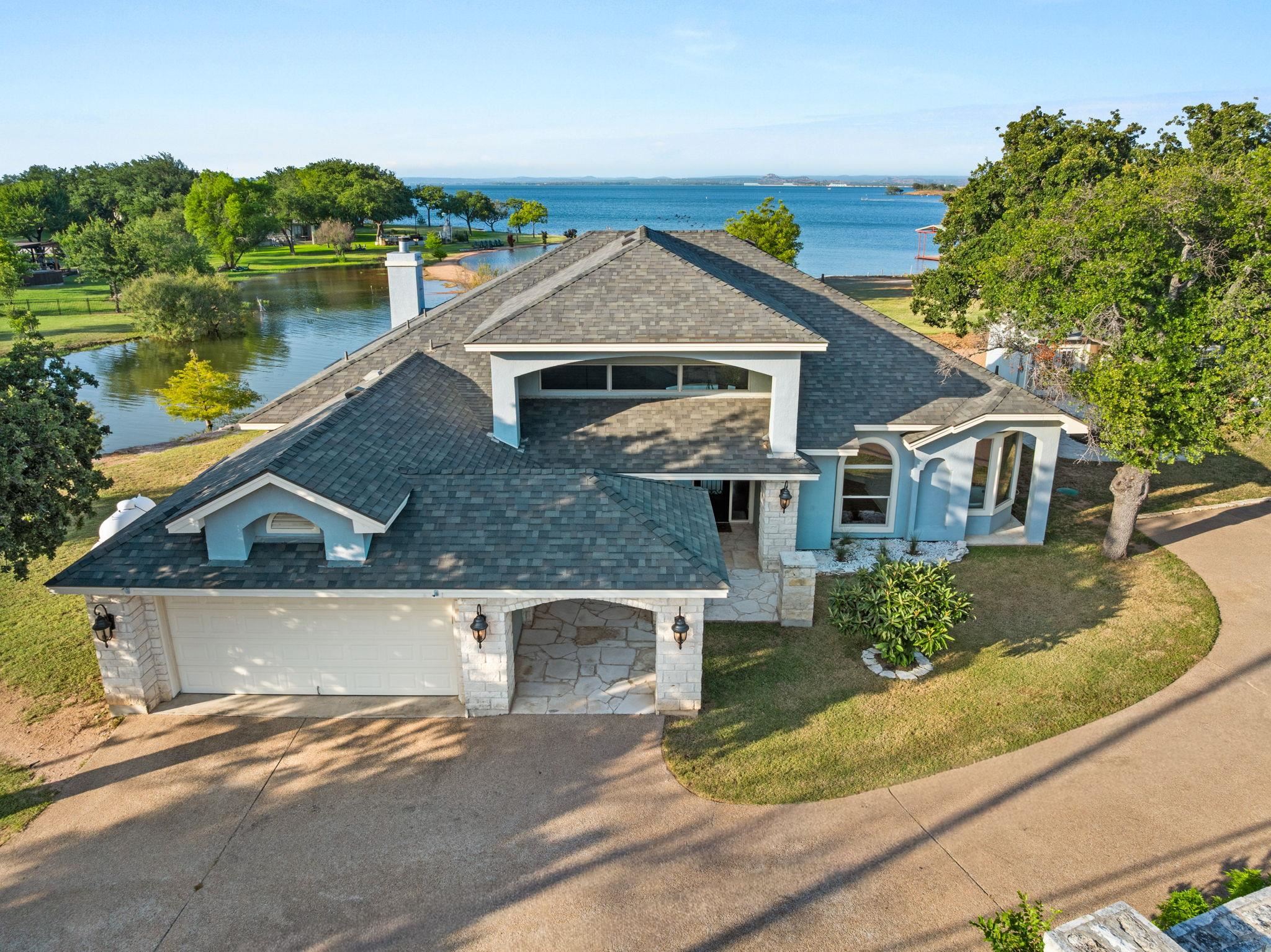 100 Palm, Buchanan Dam