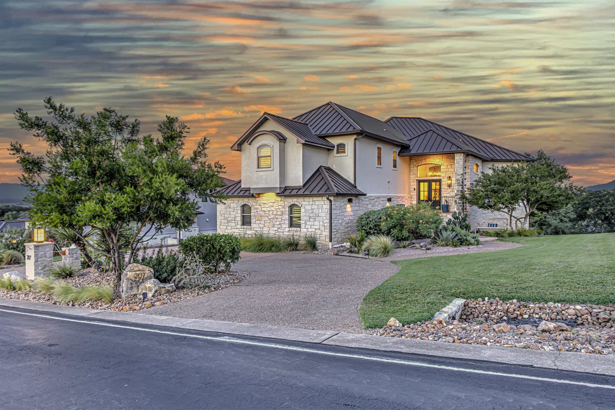 207 Florentine, Horseshoe Bay