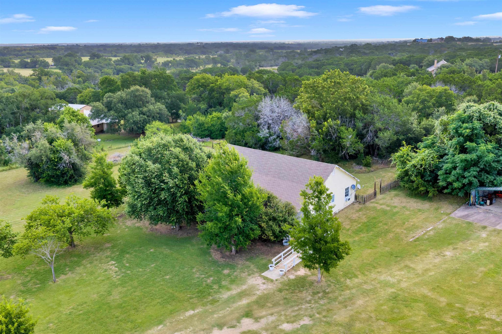 351 County Road 326, Bertram