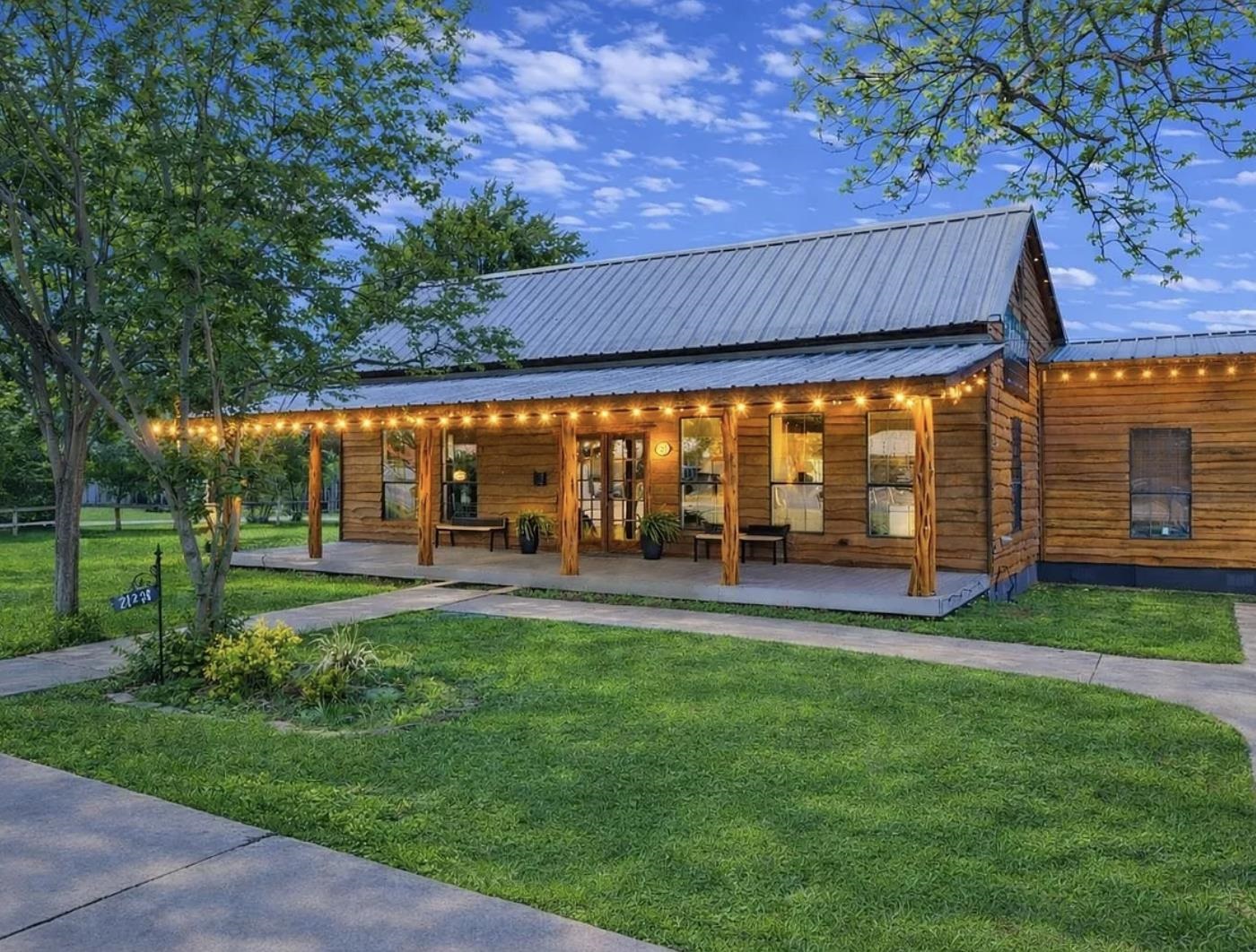 212 Ave N, Marble Falls