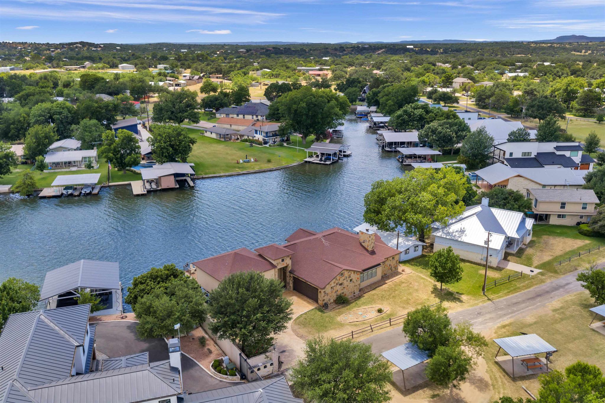 336 Park, Sunrise Beach