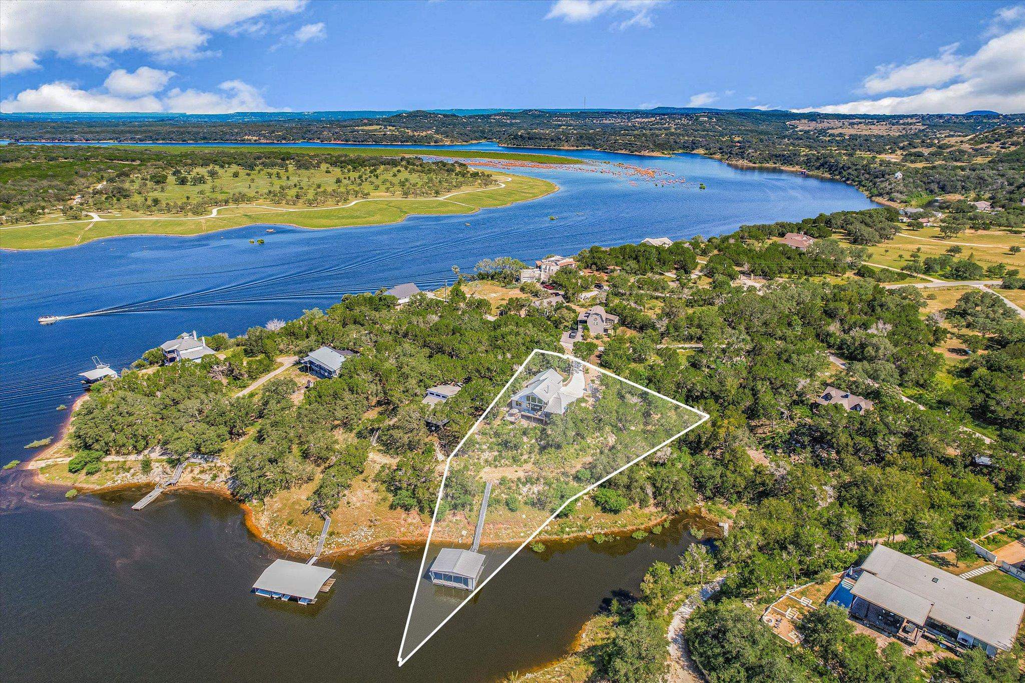 Set on more than an acre this is perfect for empty nesters, a weekend retreat or a vacation home.