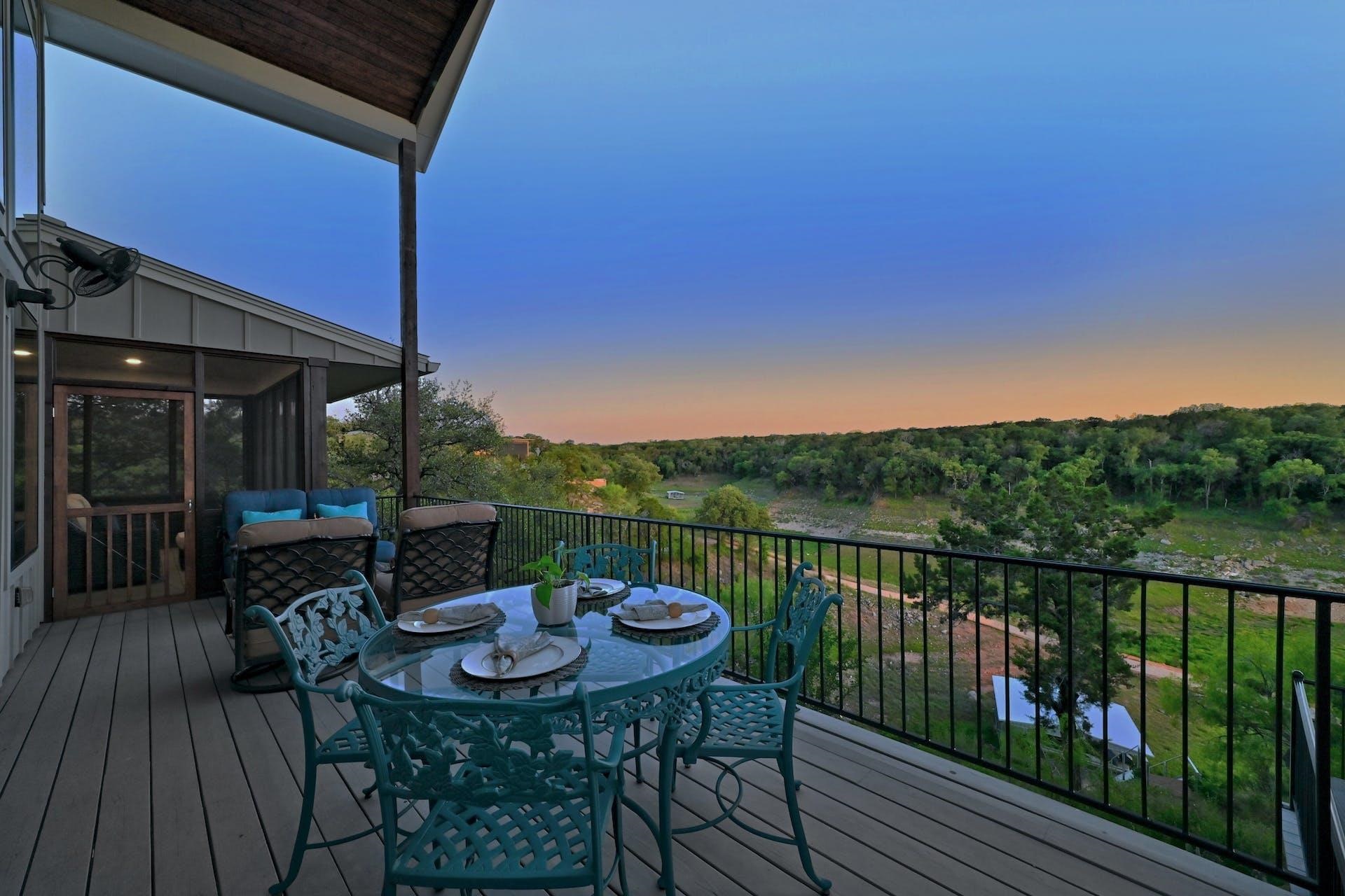 Your Lake Travis sunset destination.
