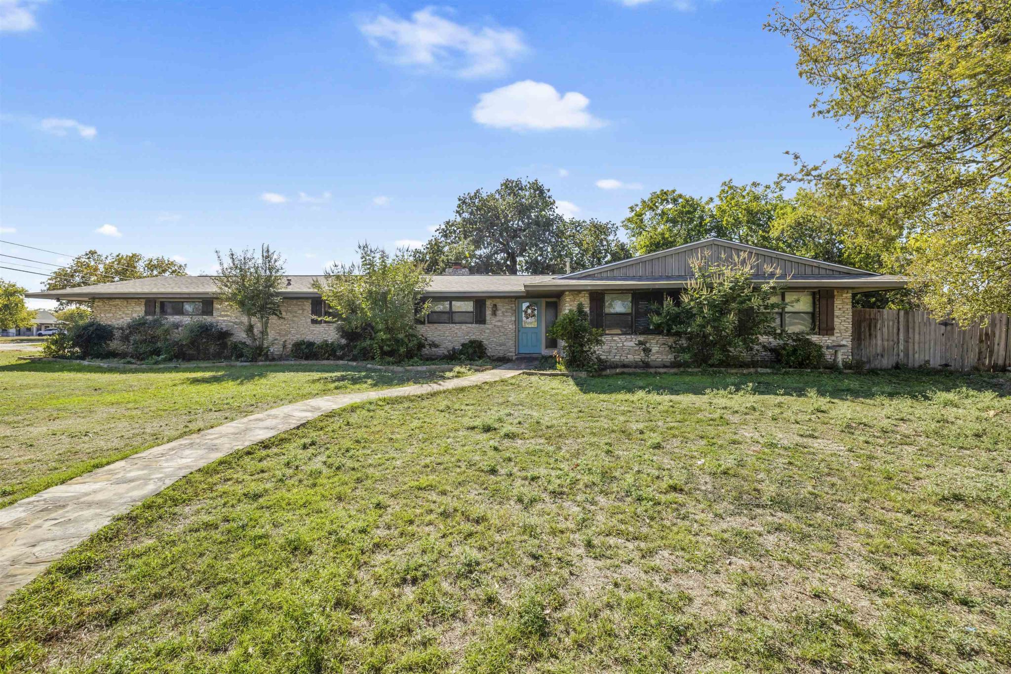 1401 Brazos St, Marble Falls