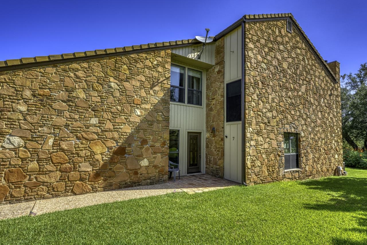 107 Lachite, Horseshoe Bay