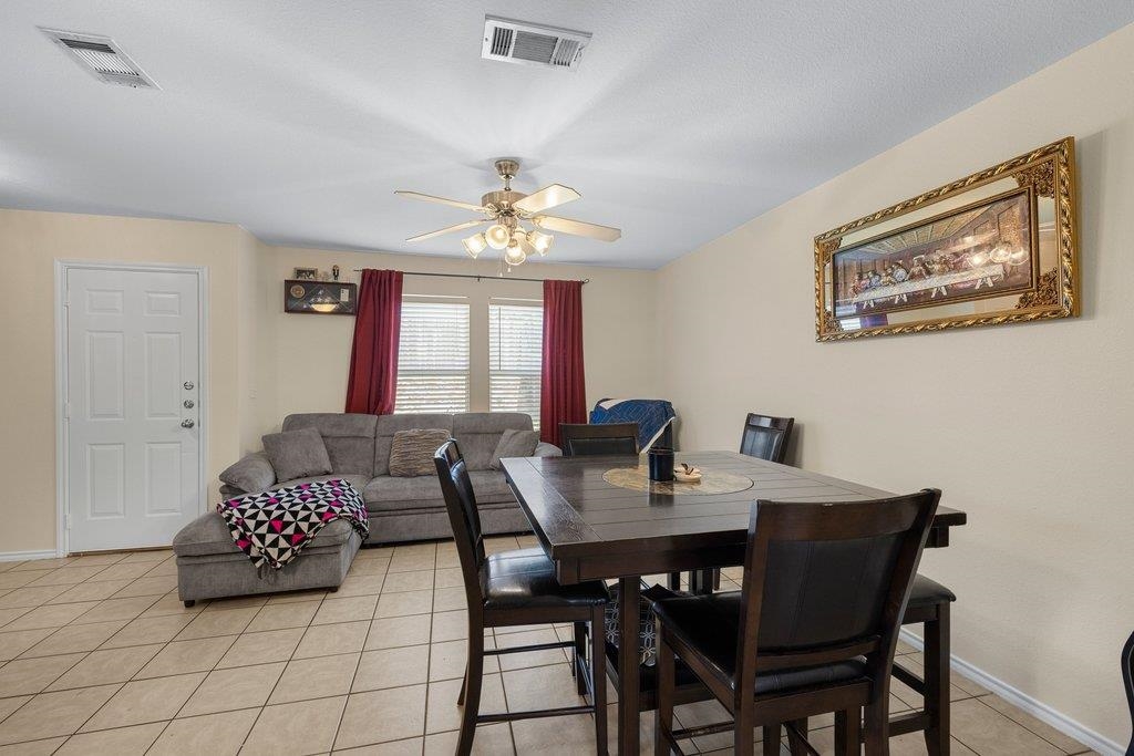 Unit A living/dining