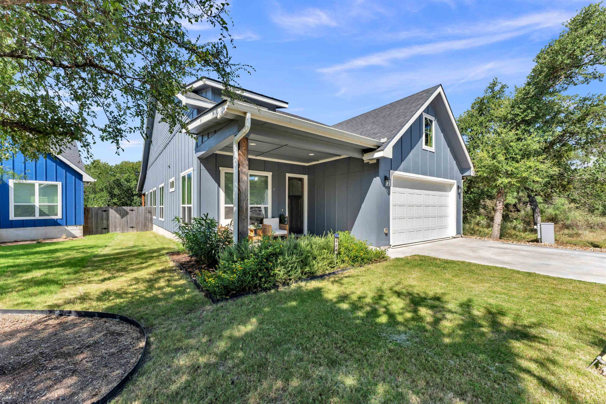 824 Woodland Hills Dr, Granite Shoals