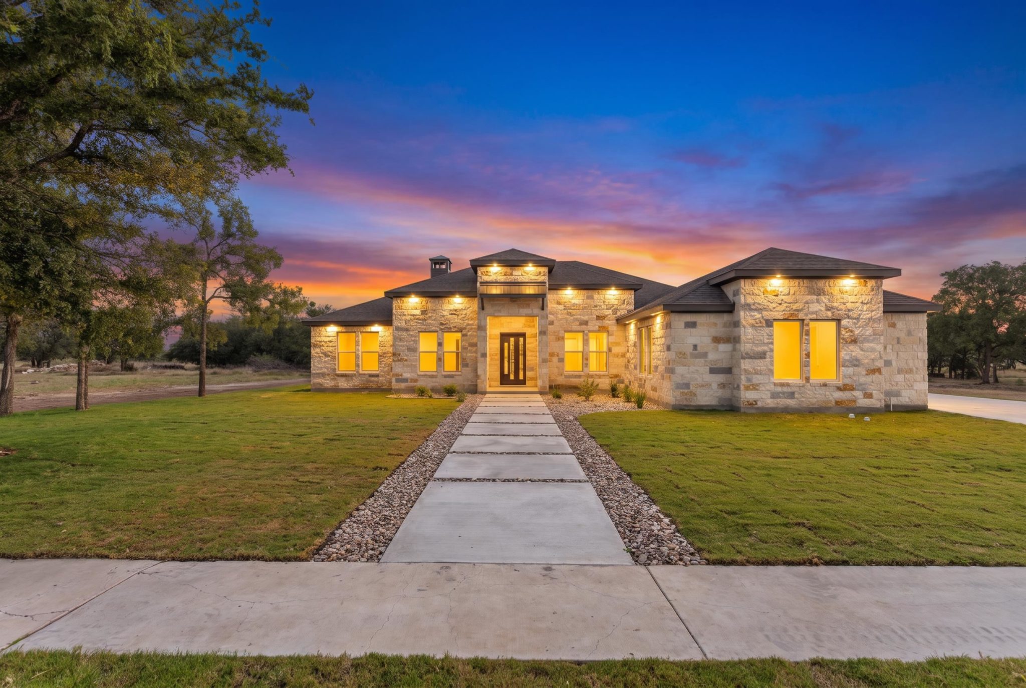 262 Sunday, Burnet