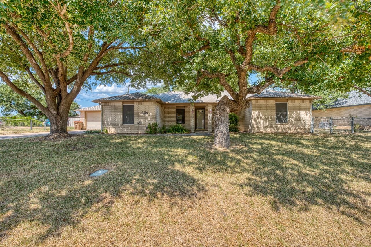 2224 Ridgeview, Kingsland