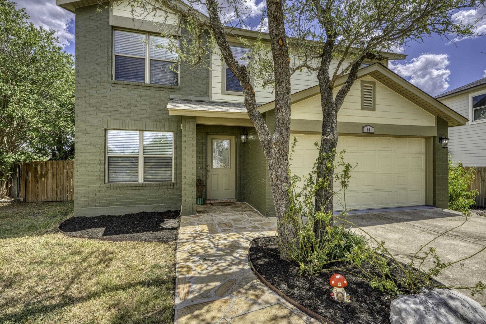 94 E Wildflower, Marble Falls