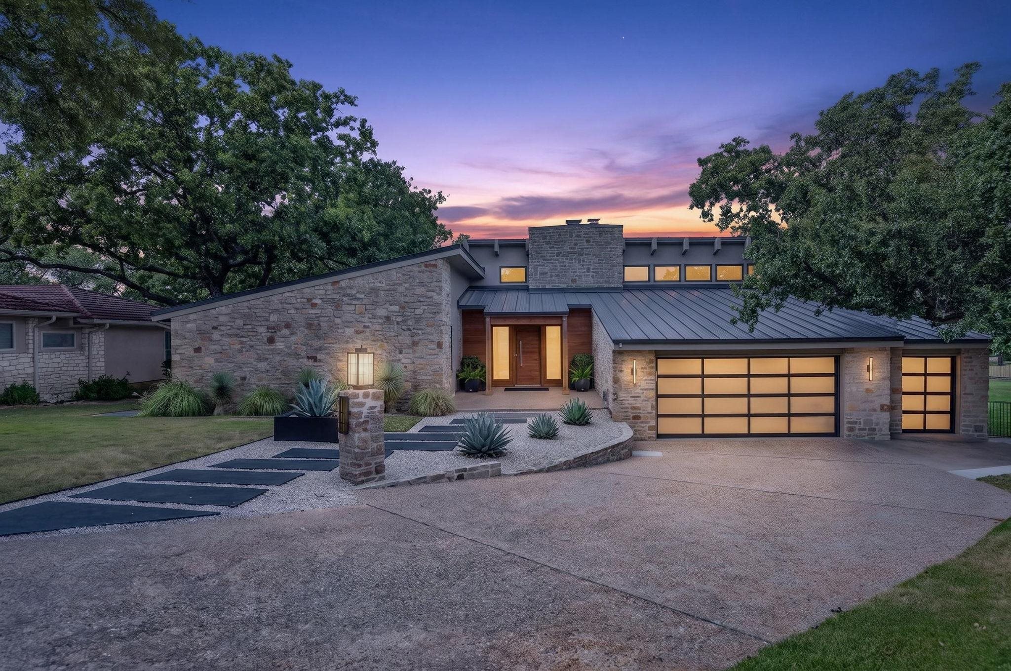 110 Silver Spur, Horseshoe Bay