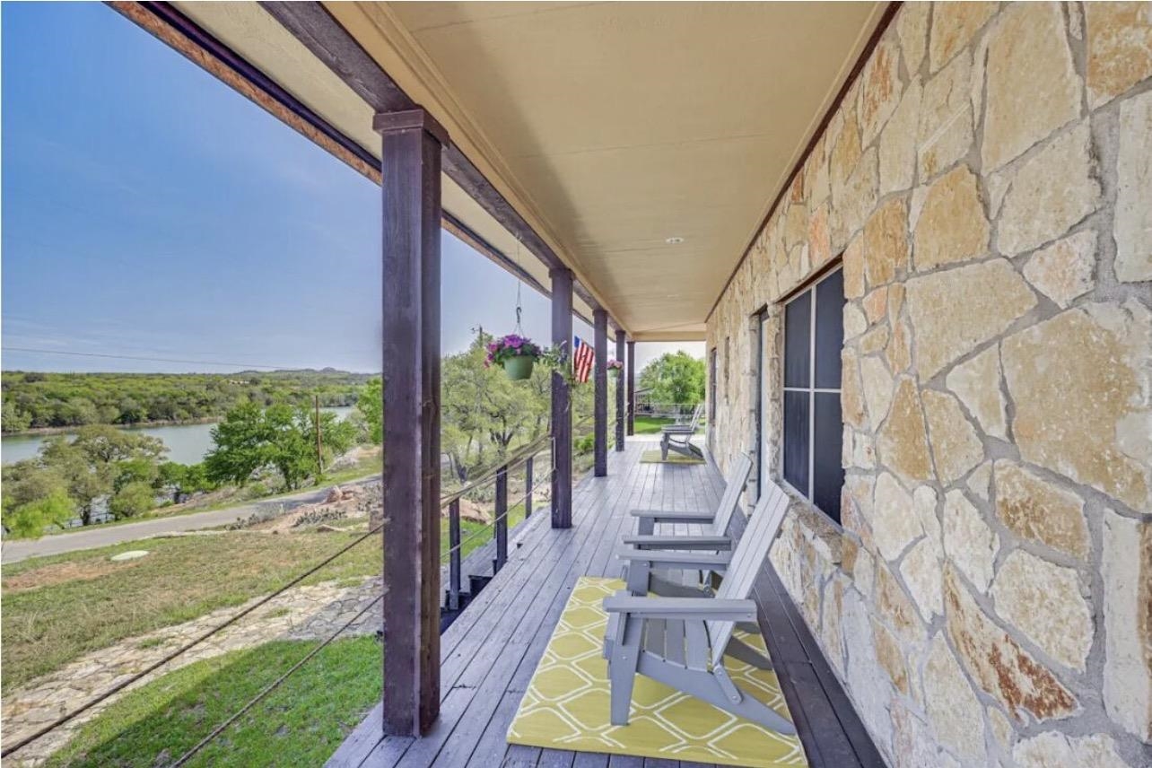 124 Del Mar, Buchanan Dam