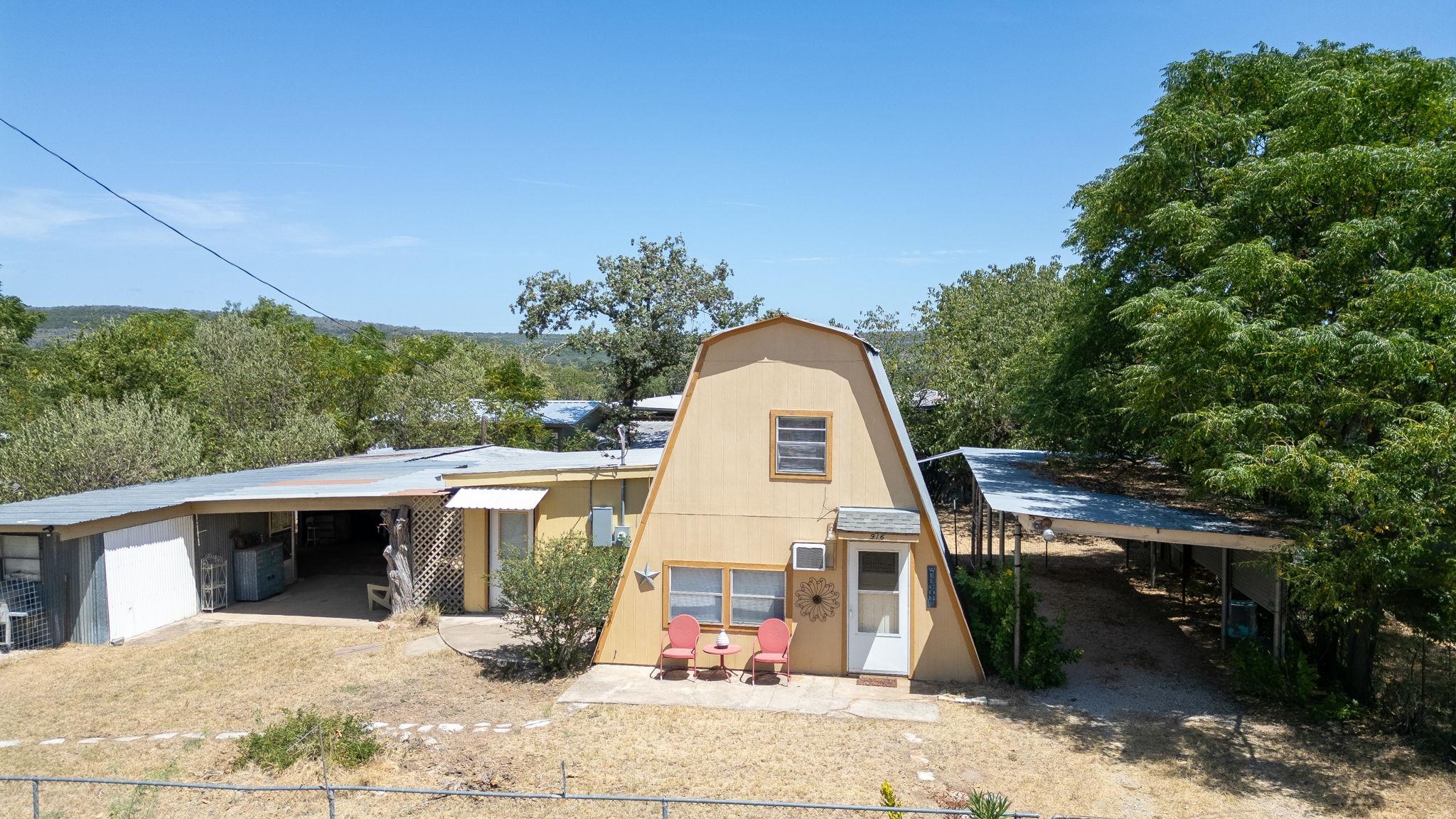 916 Apache, Burnet