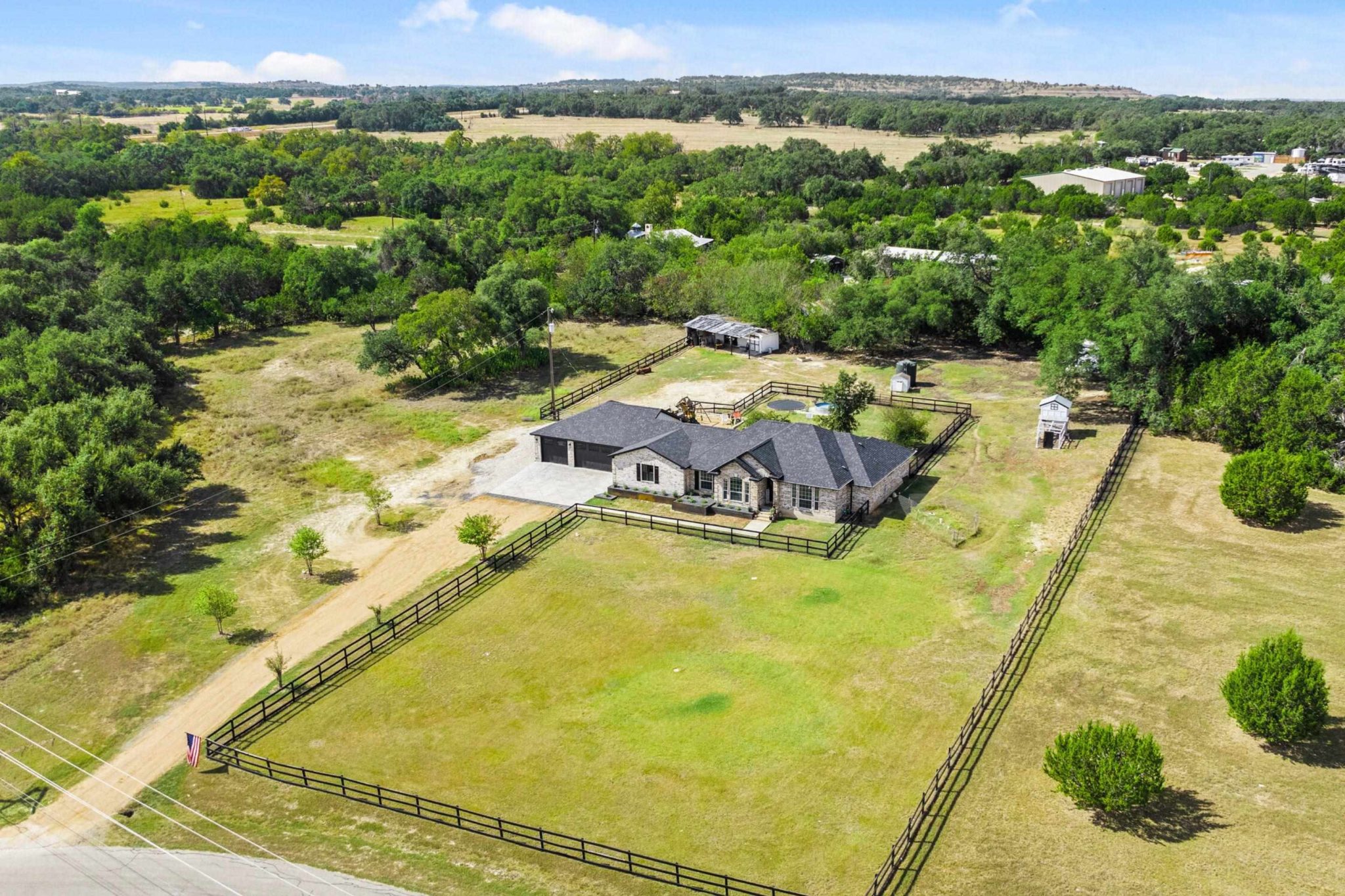 213 Beauchamp, Dripping Springs