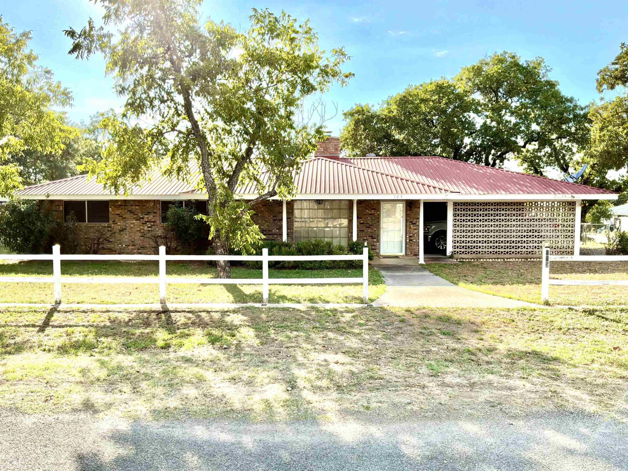 105 Cottonwood, Buchanan Dam